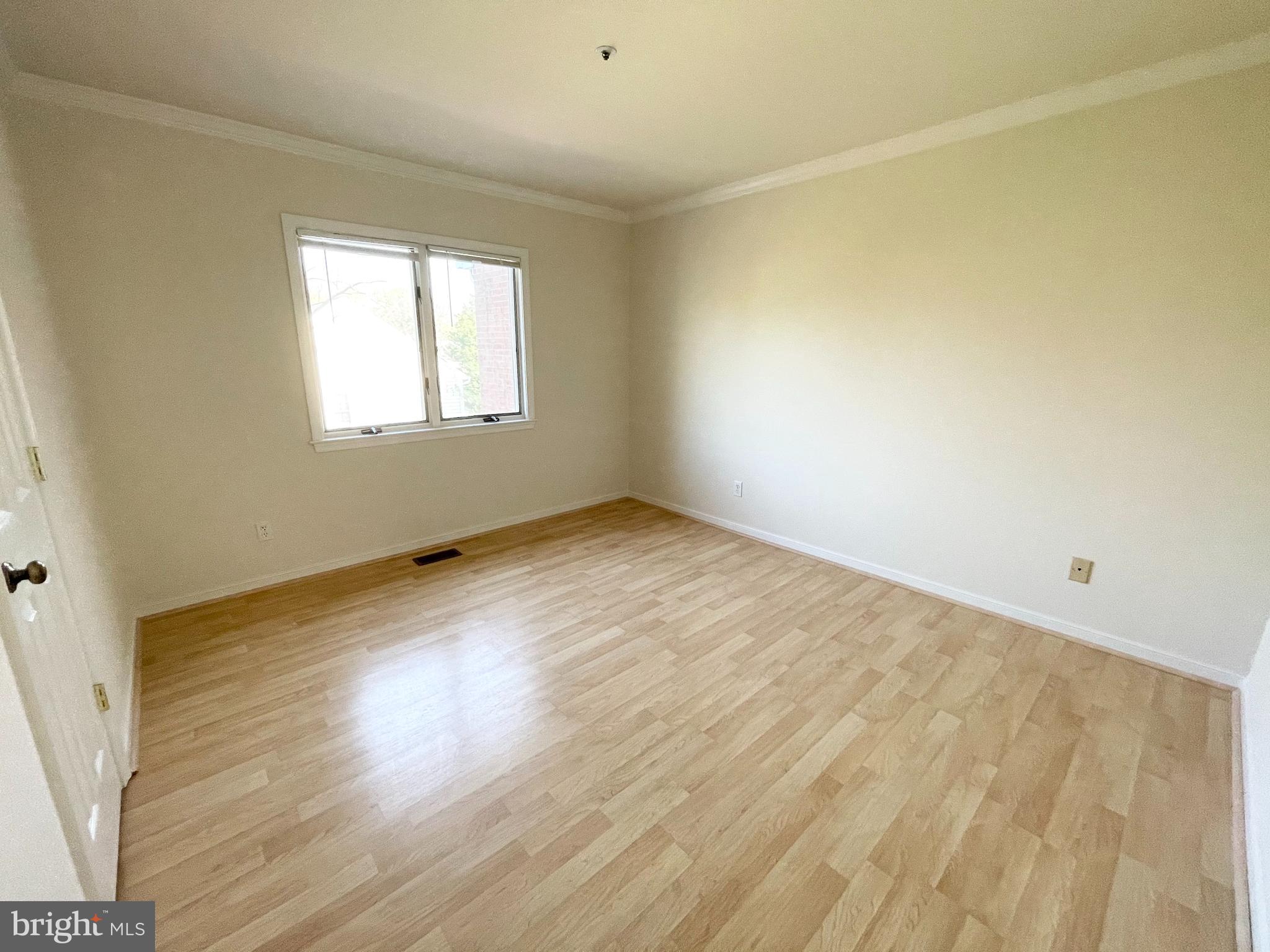 ROCKCREST - Residential Lease