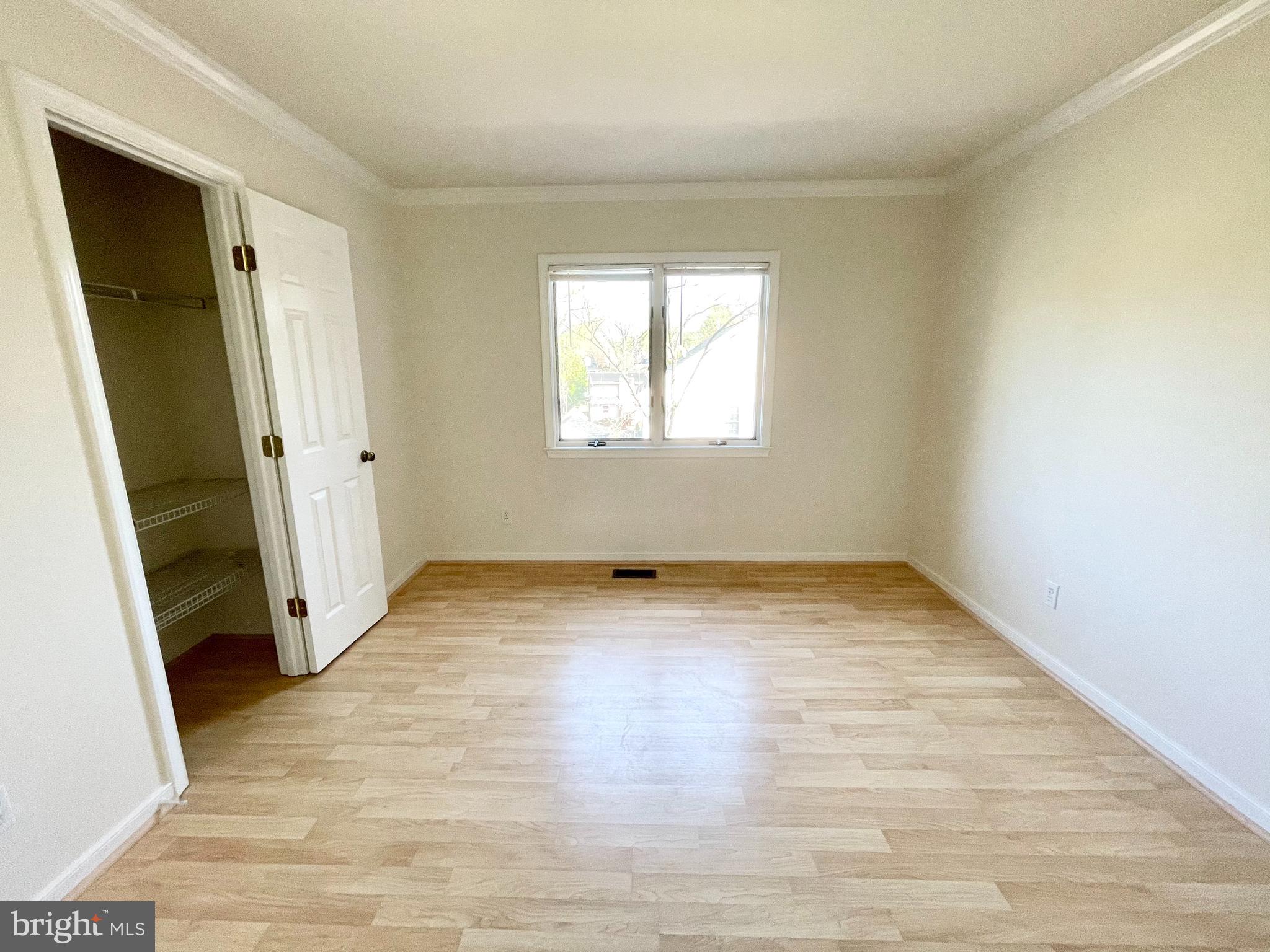 ROCKCREST - Residential Lease