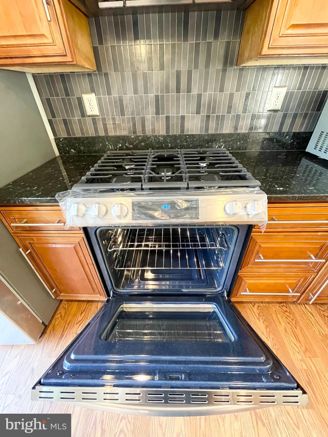 ROCKCREST - Residential Lease