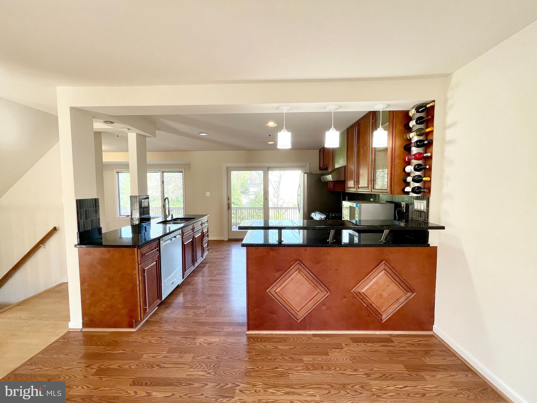 ROCKCREST - Residential Lease