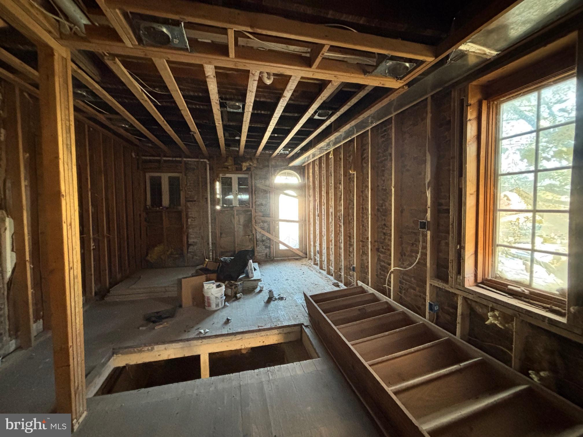 WESTPORT - Residential