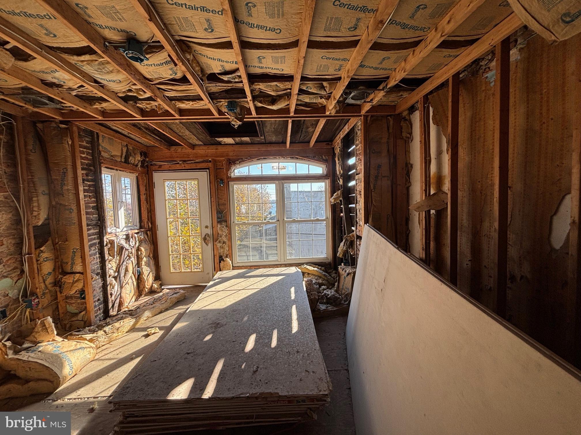 WESTPORT - Residential