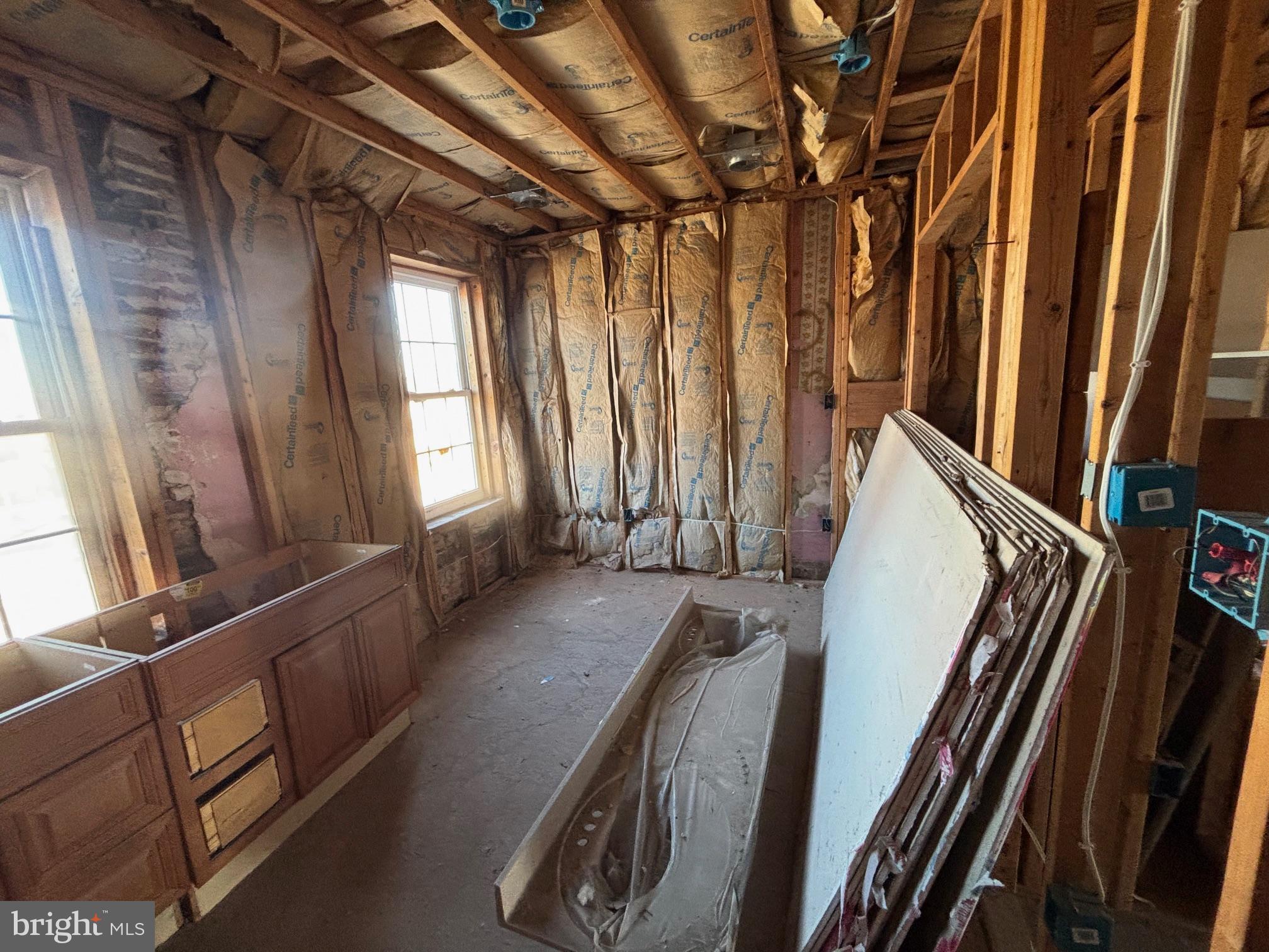 WESTPORT - Residential