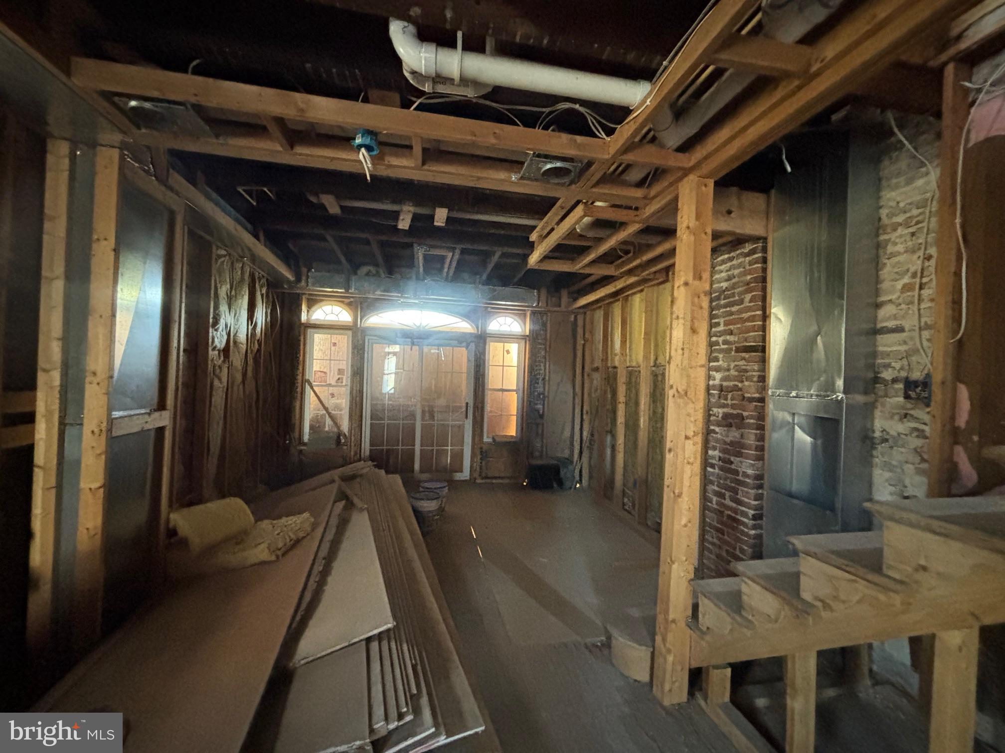 WESTPORT - Residential