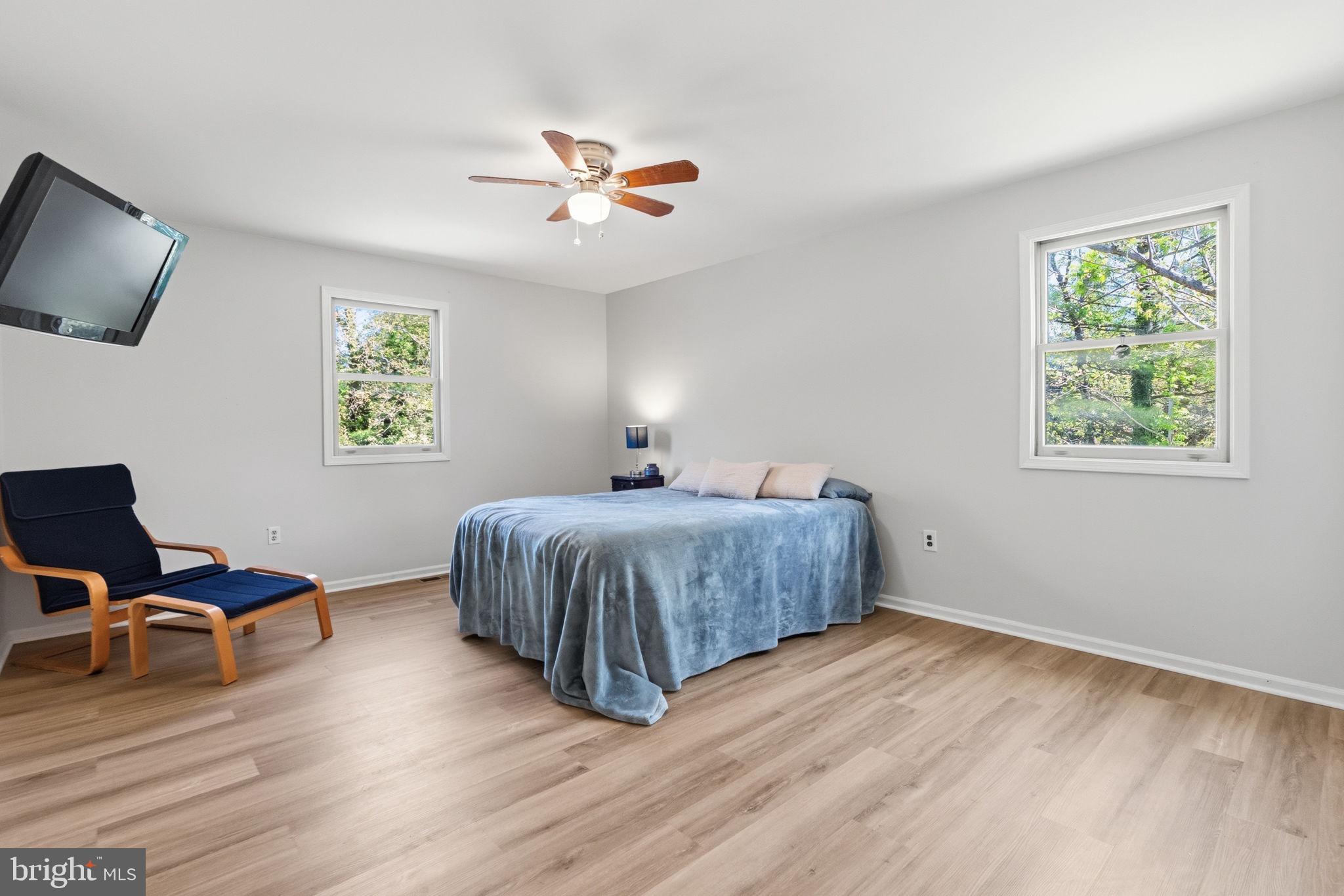BARCLAY HILLS - Residential