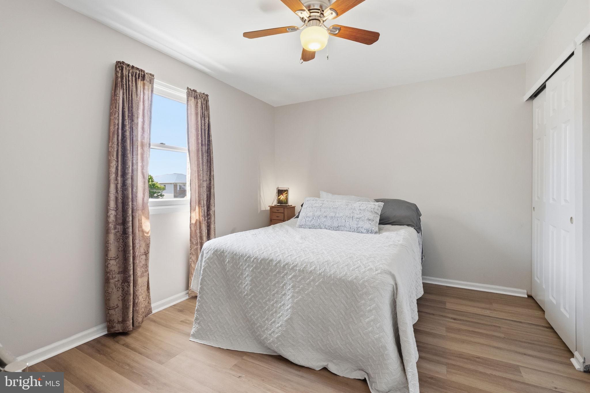 BARCLAY HILLS - Residential