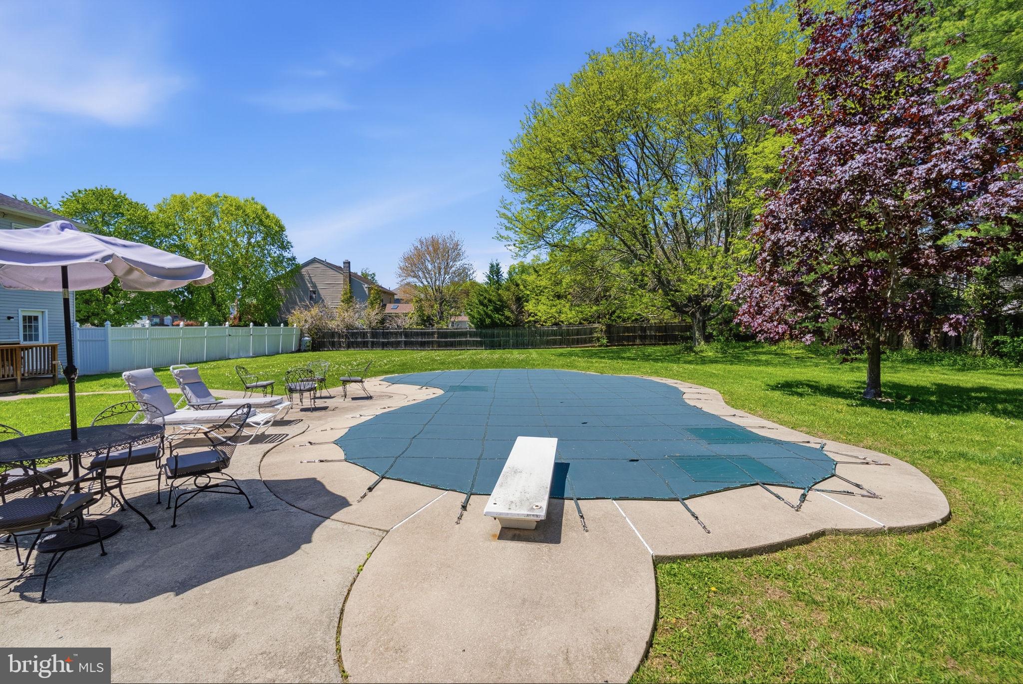 BARCLAY HILLS - Residential