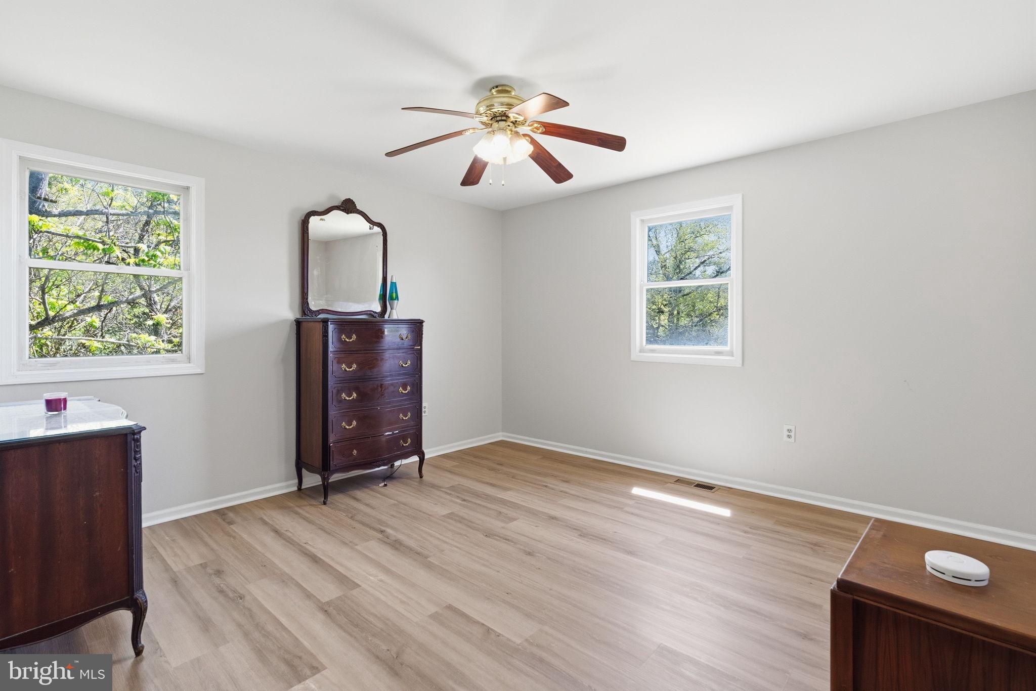 BARCLAY HILLS - Residential