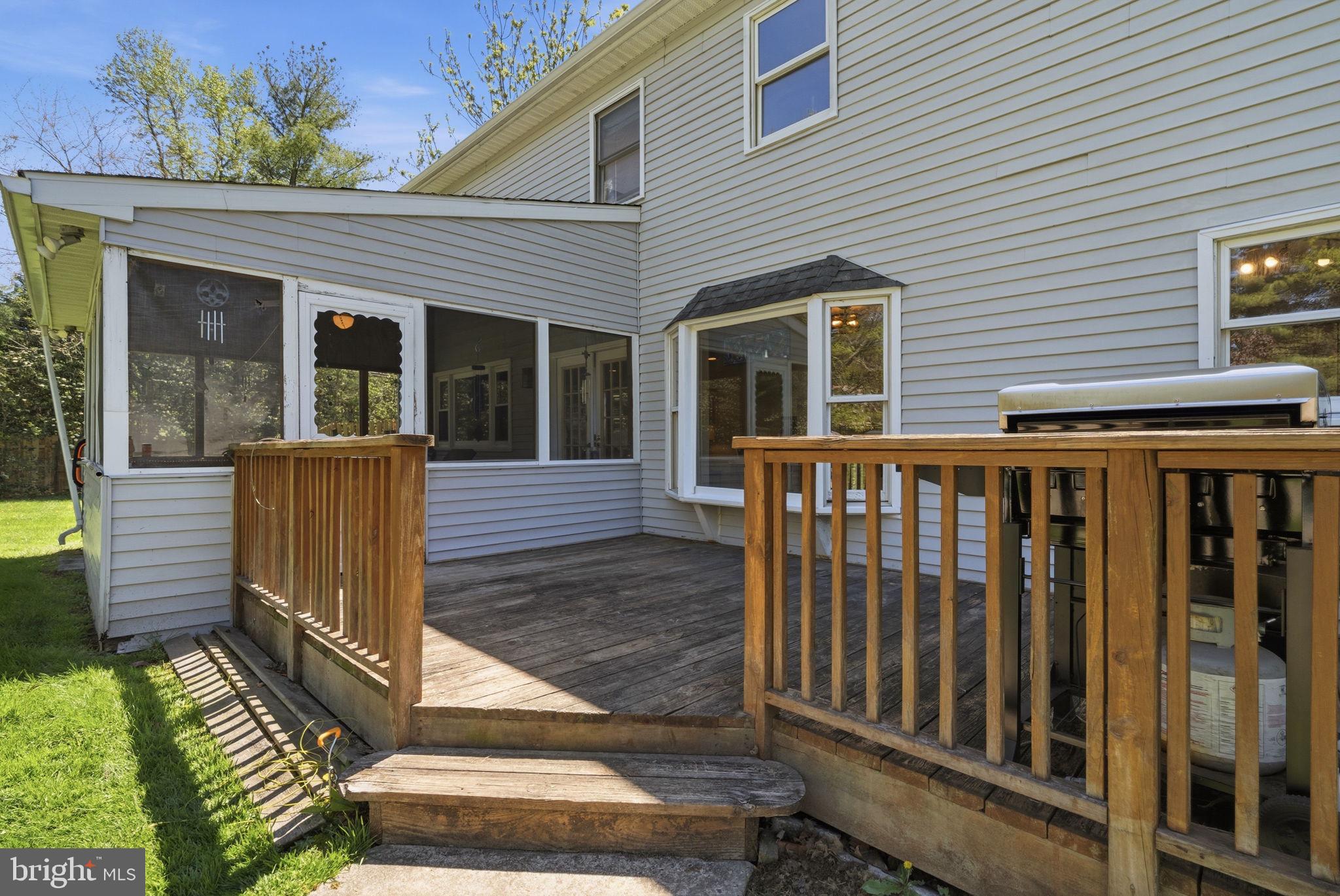 BARCLAY HILLS - Residential
