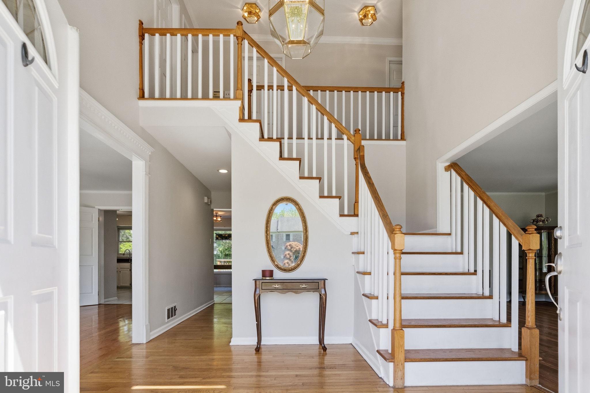 BARCLAY HILLS - Residential