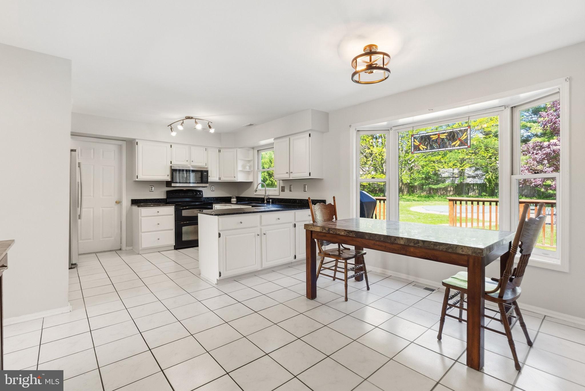 BARCLAY HILLS - Residential