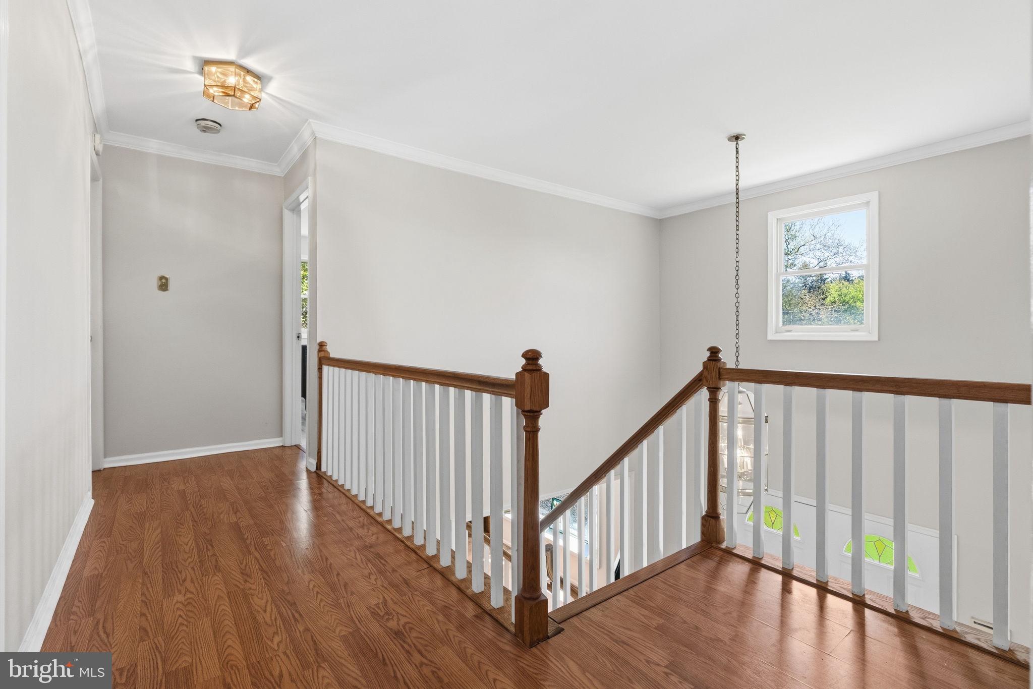 BARCLAY HILLS - Residential
