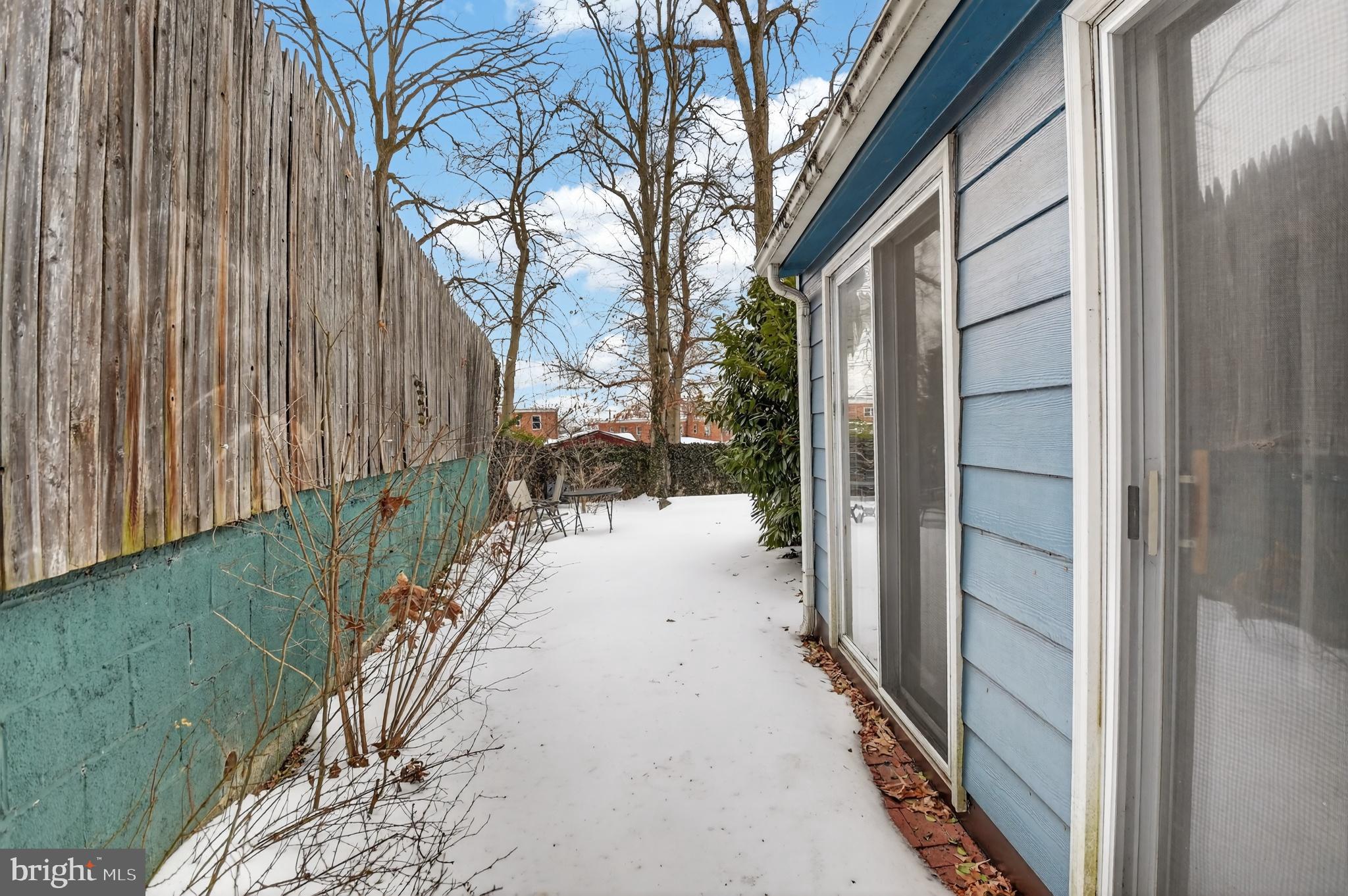 SILVER SPRING - Residential