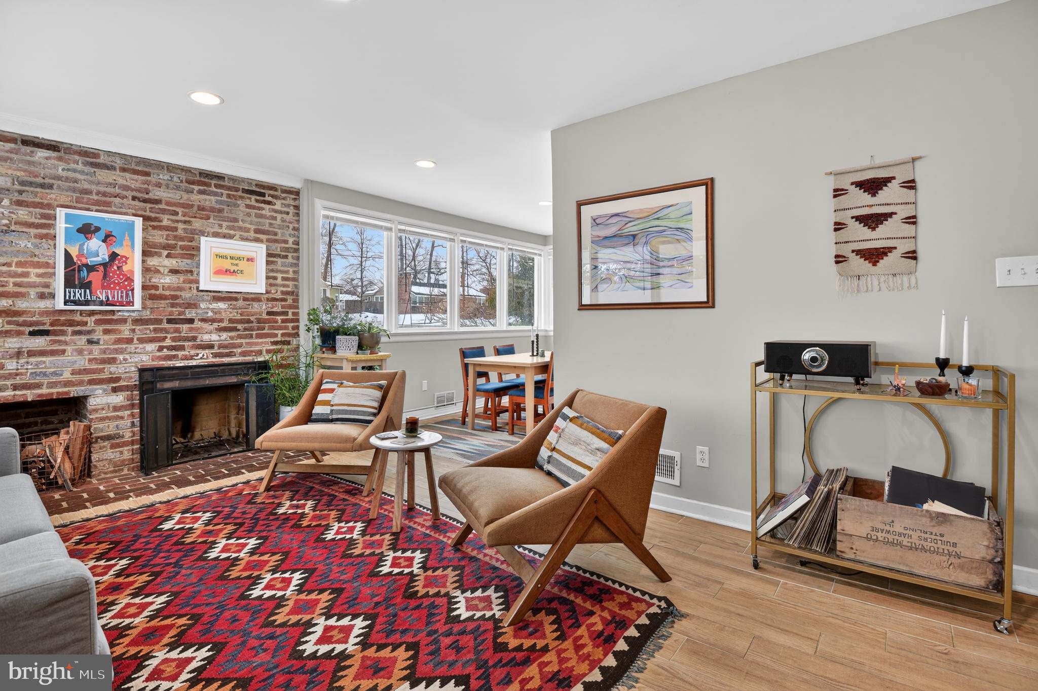 SILVER SPRING - Residential