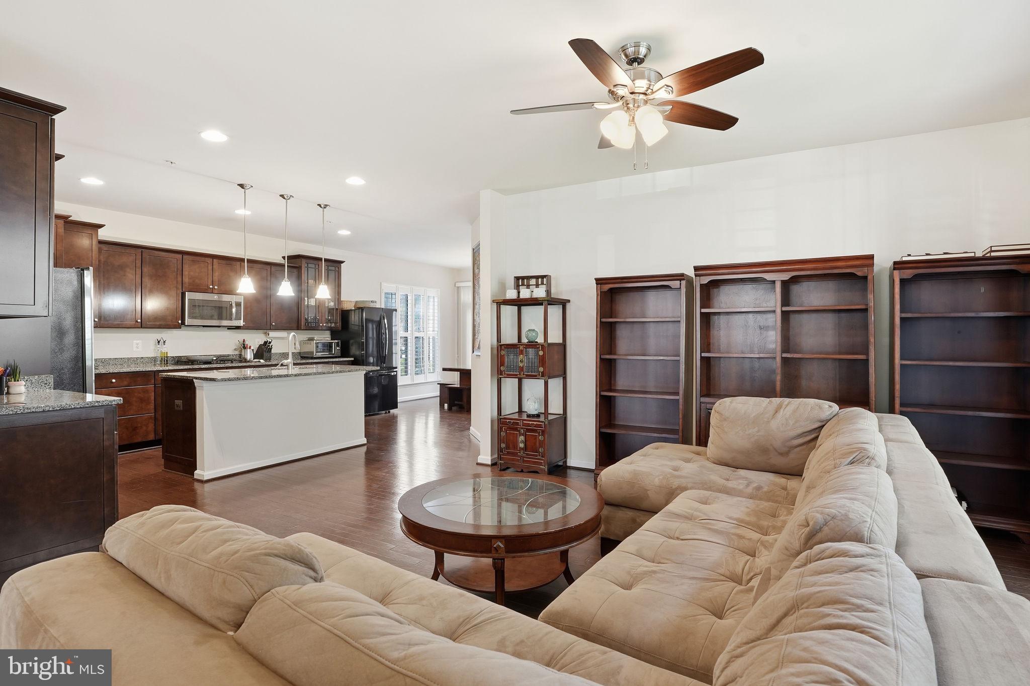 BRICK YARD STATION - Residential