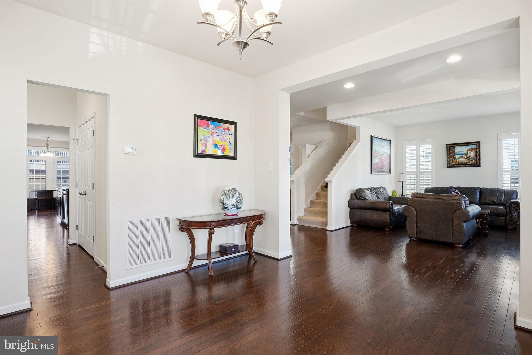 7207 MAISSON RIDGE CIRCLE