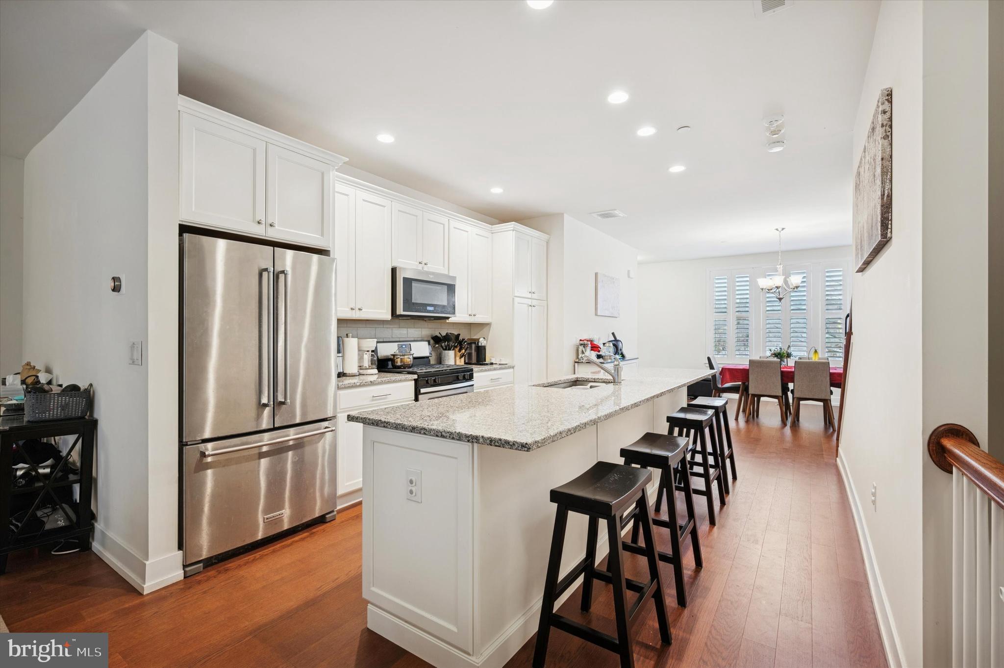 BROWNSTONES AT VF - Residential Lease