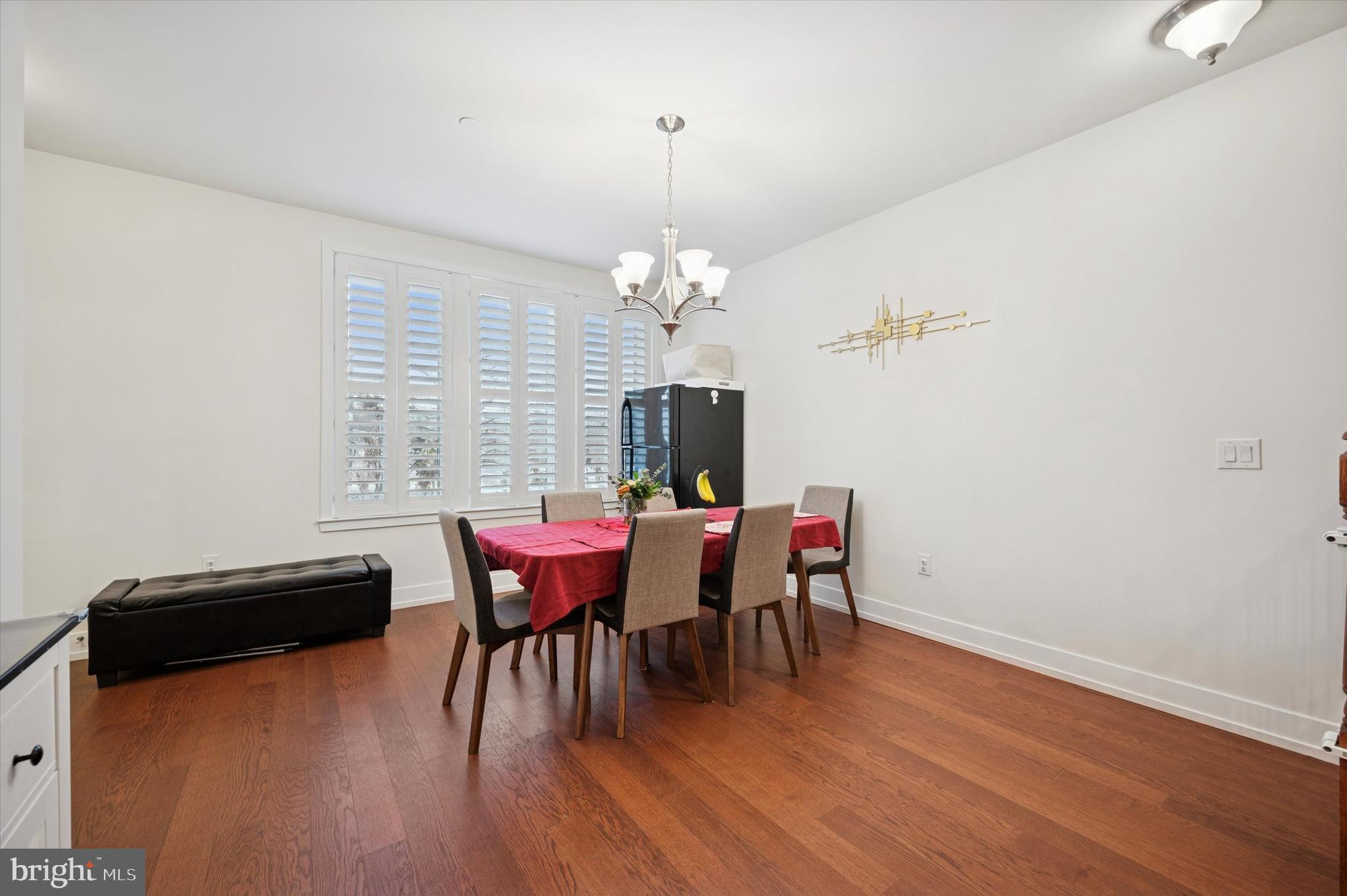 BROWNSTONES AT VF - Residential Lease