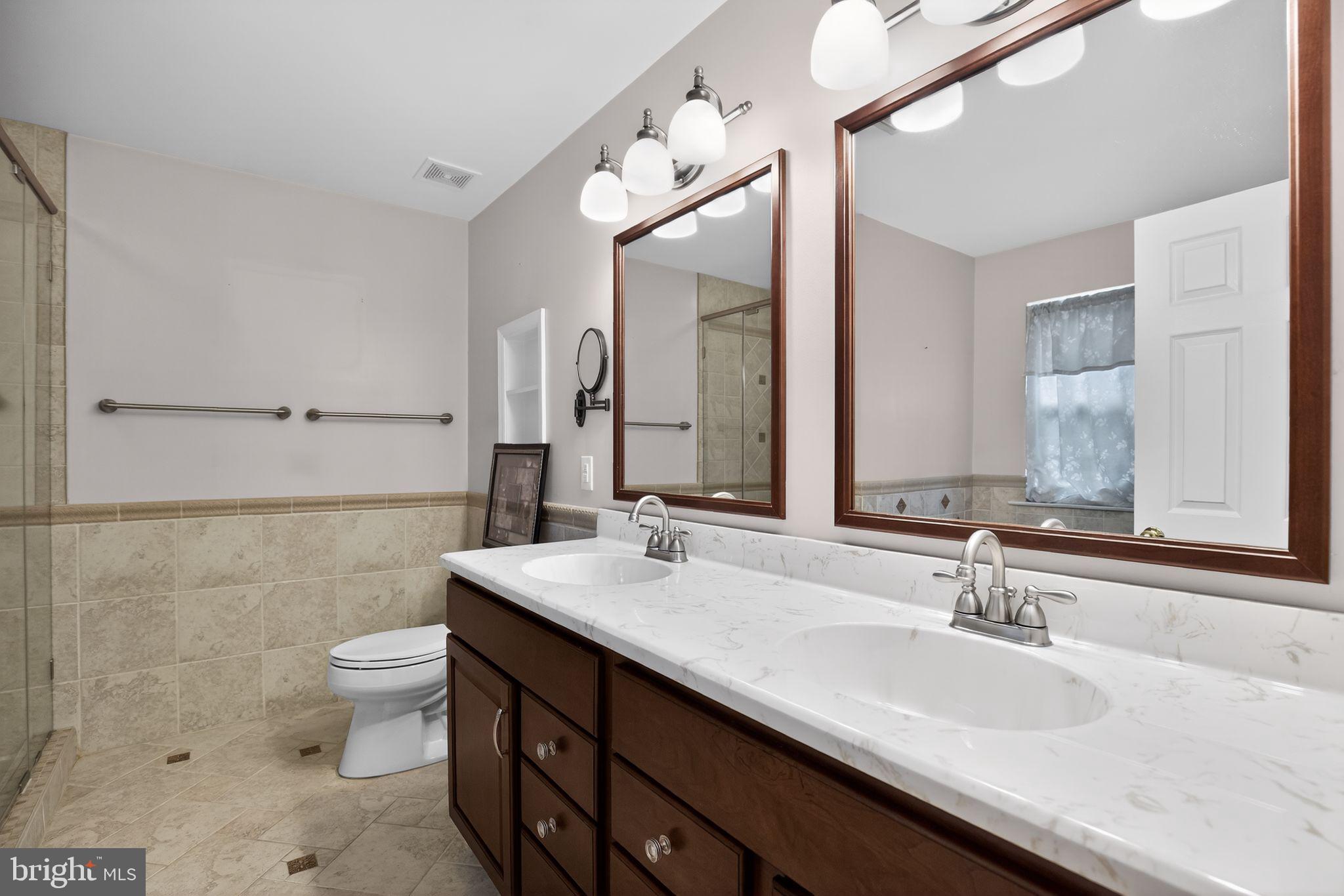 WESTBURY PUB - Residential