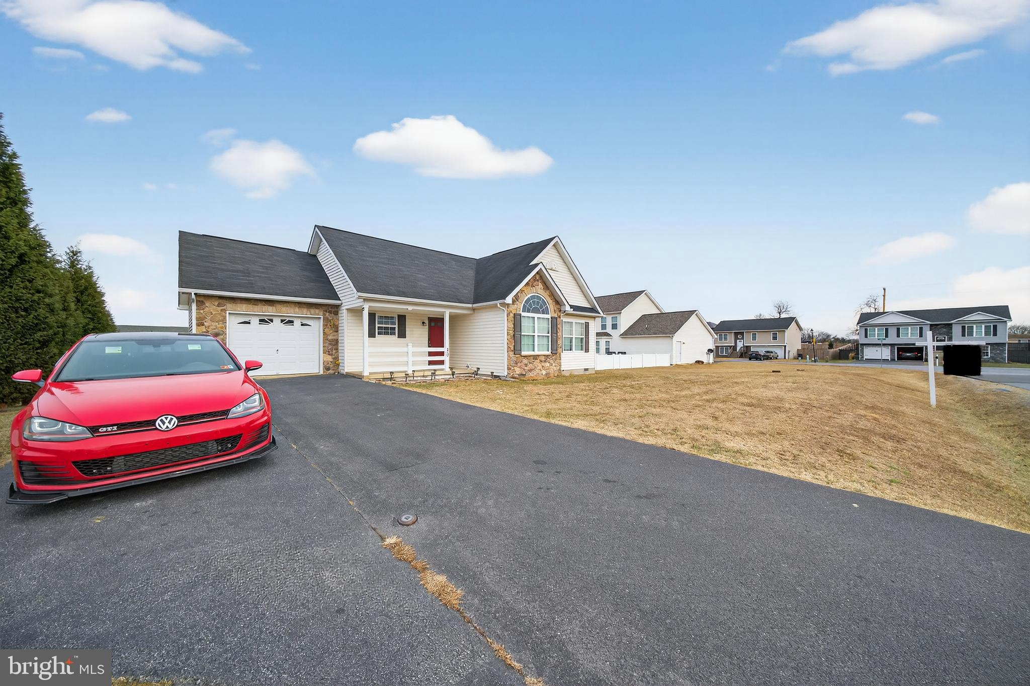 VINEYARDS - Residential
