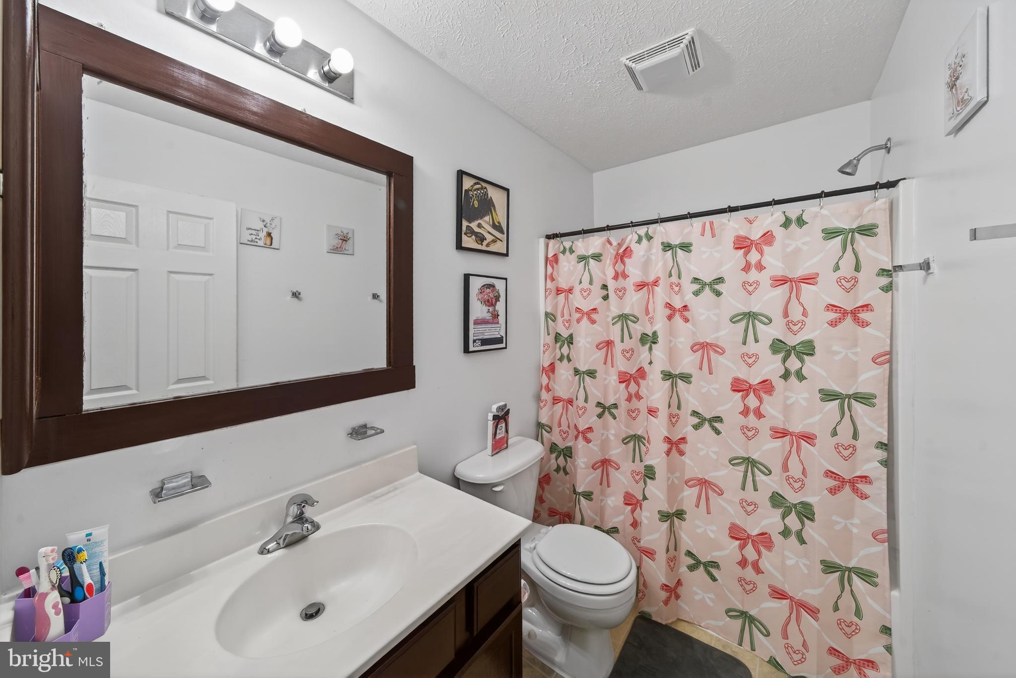 VINEYARDS - Residential