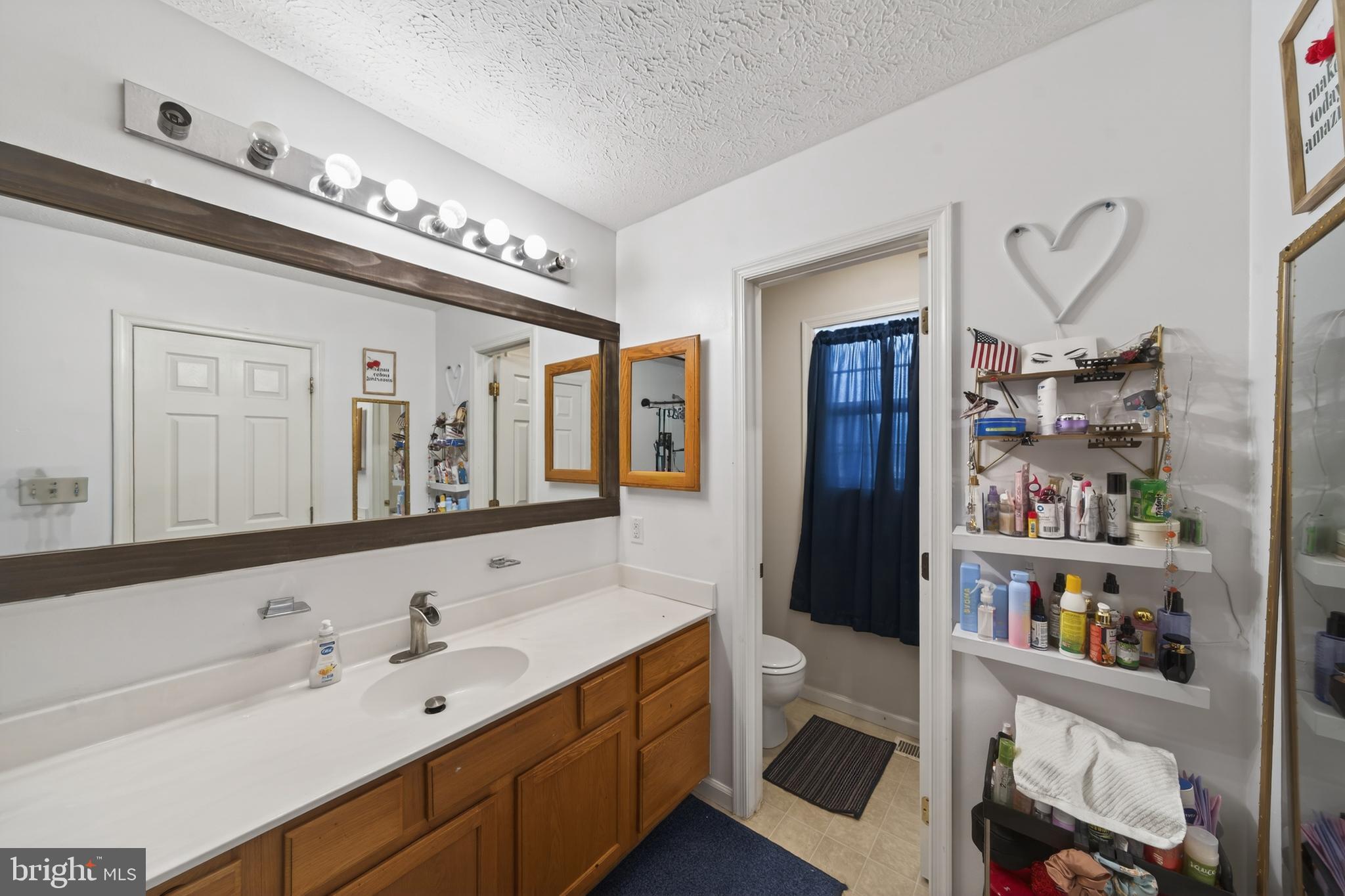 VINEYARDS - Residential