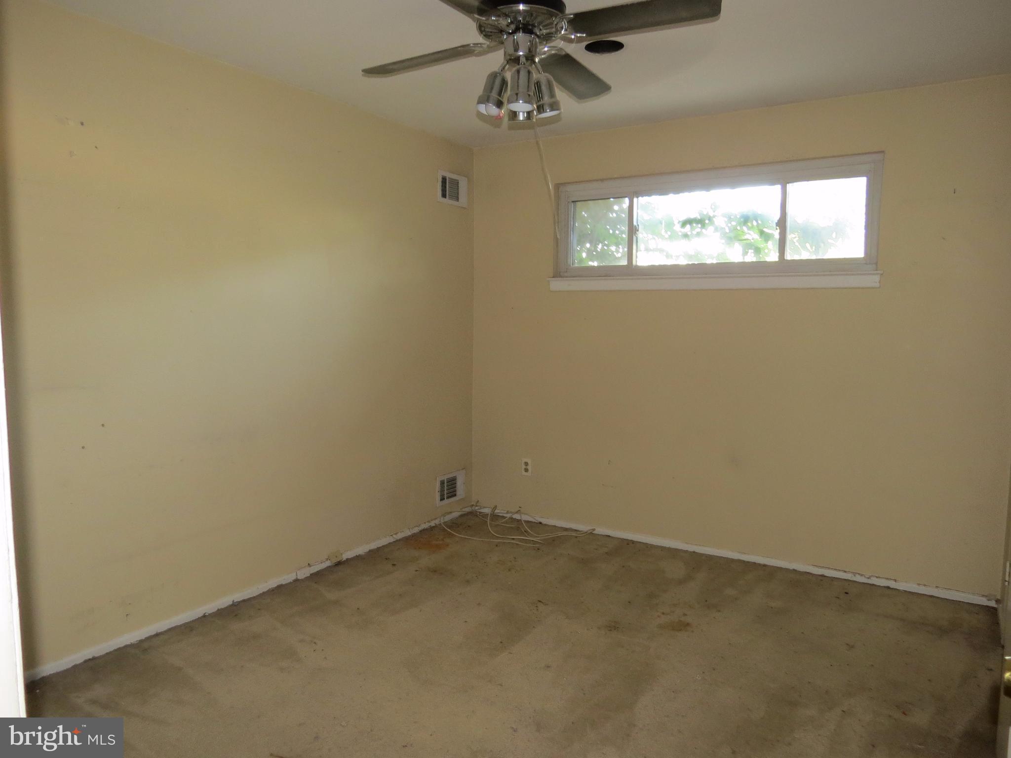 FRANKLIN KNOLLS - Residential