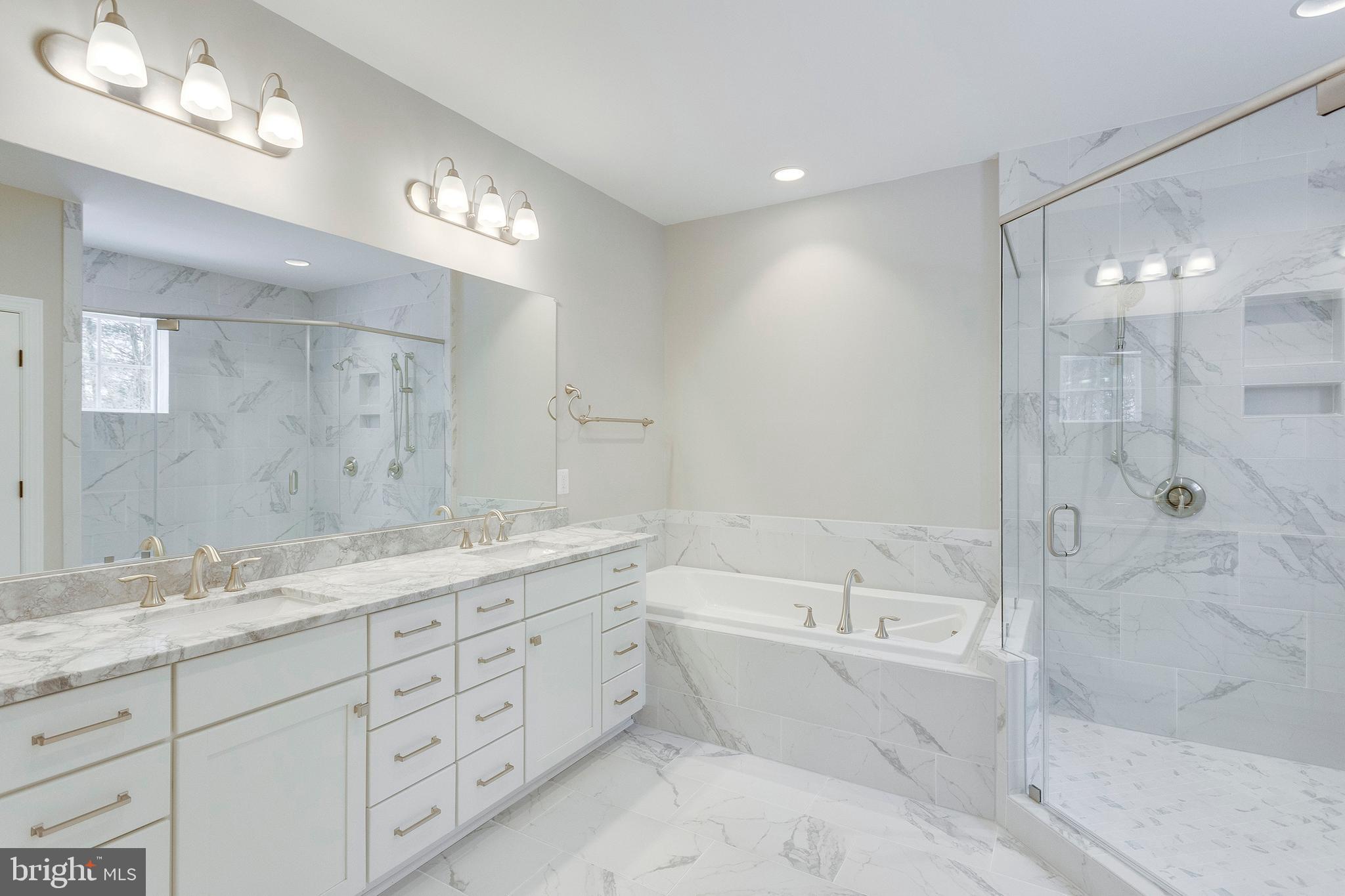 WALNUT RUN - Residential