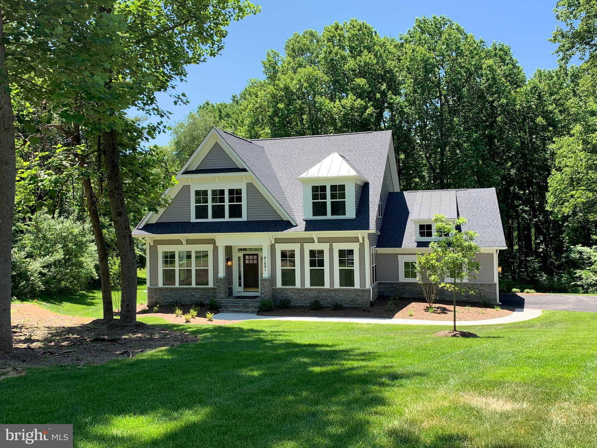 WALNUT RUN - Residential