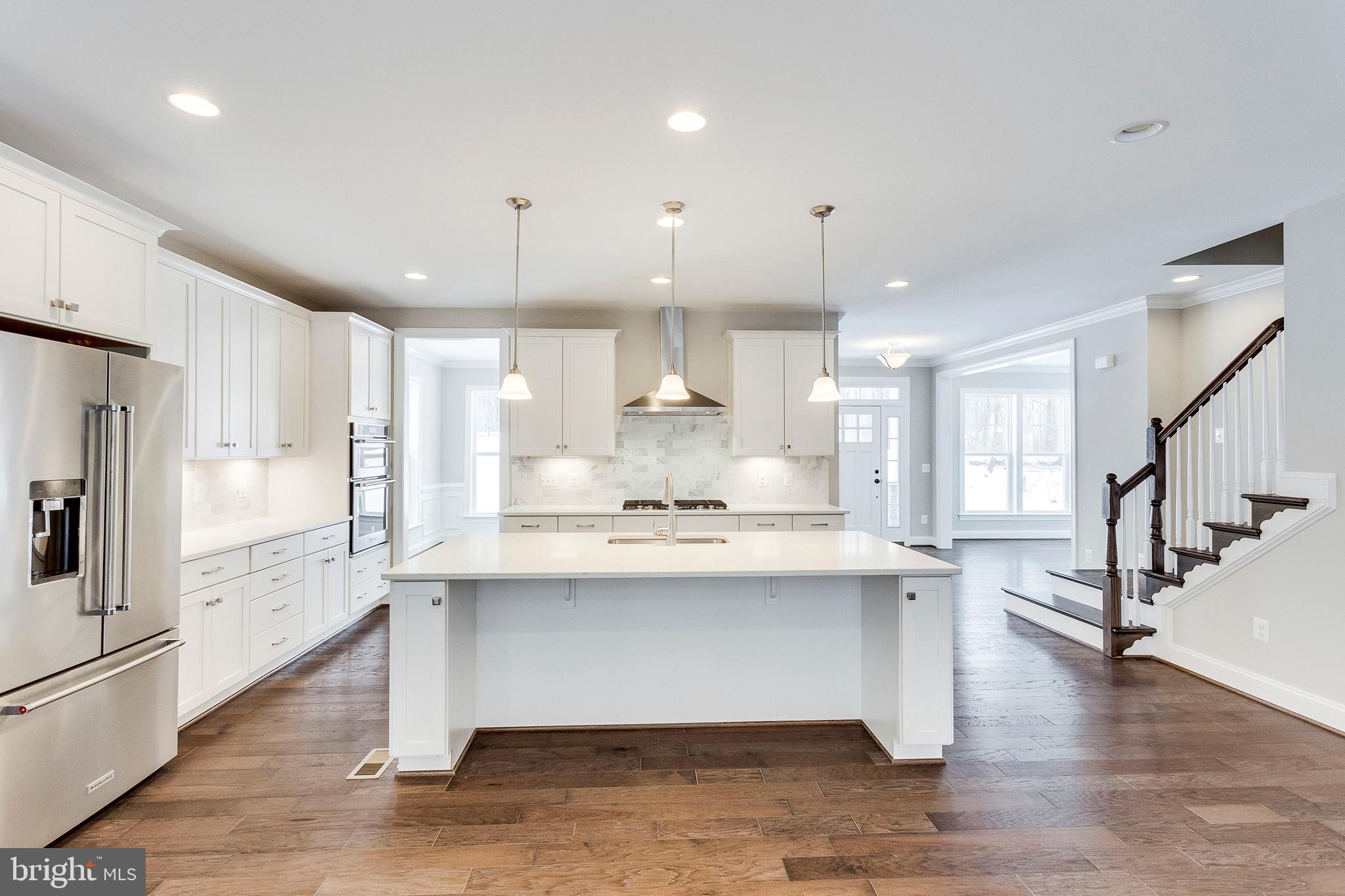 WALNUT RUN - Residential