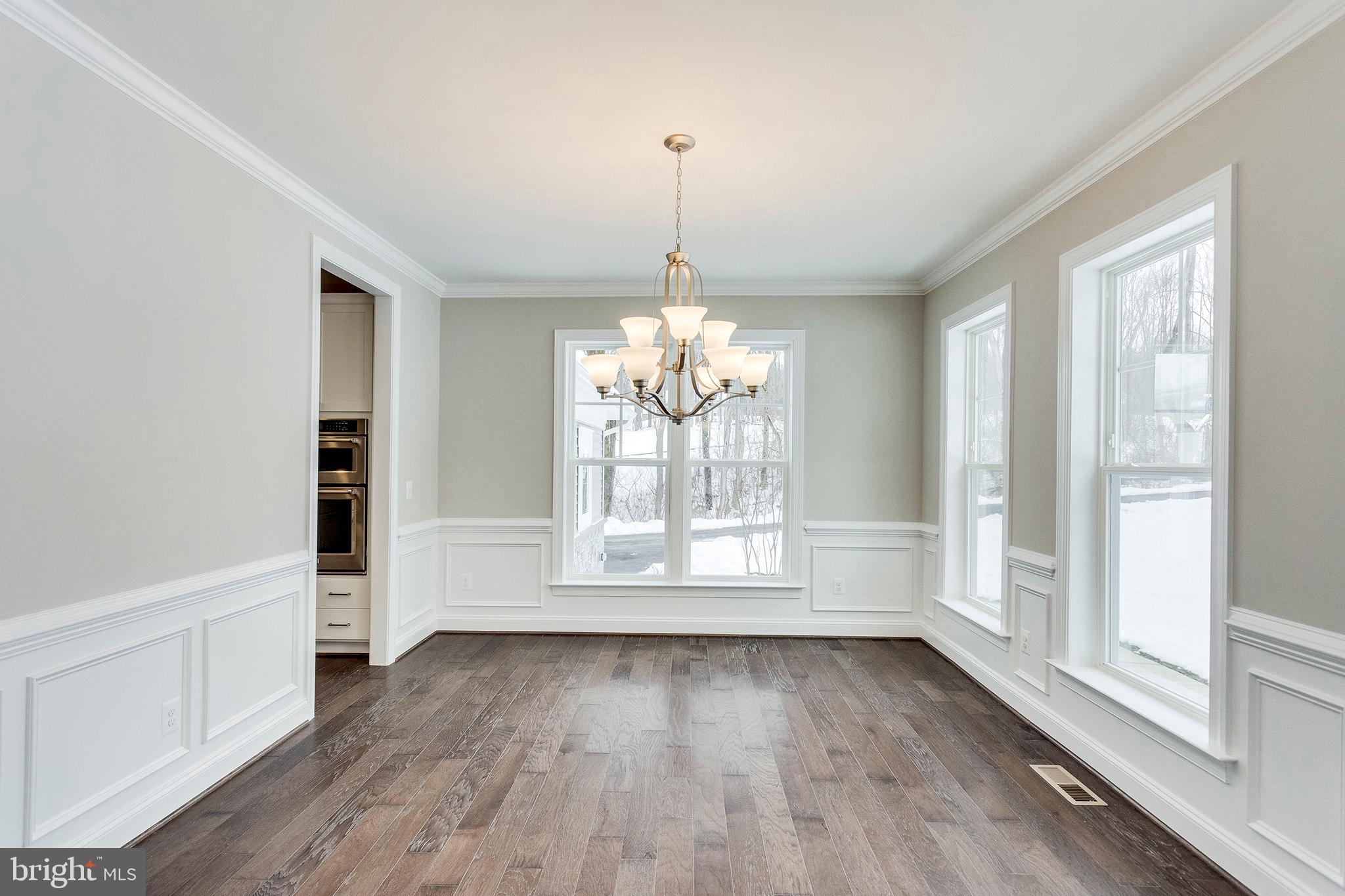 WALNUT RUN - Residential