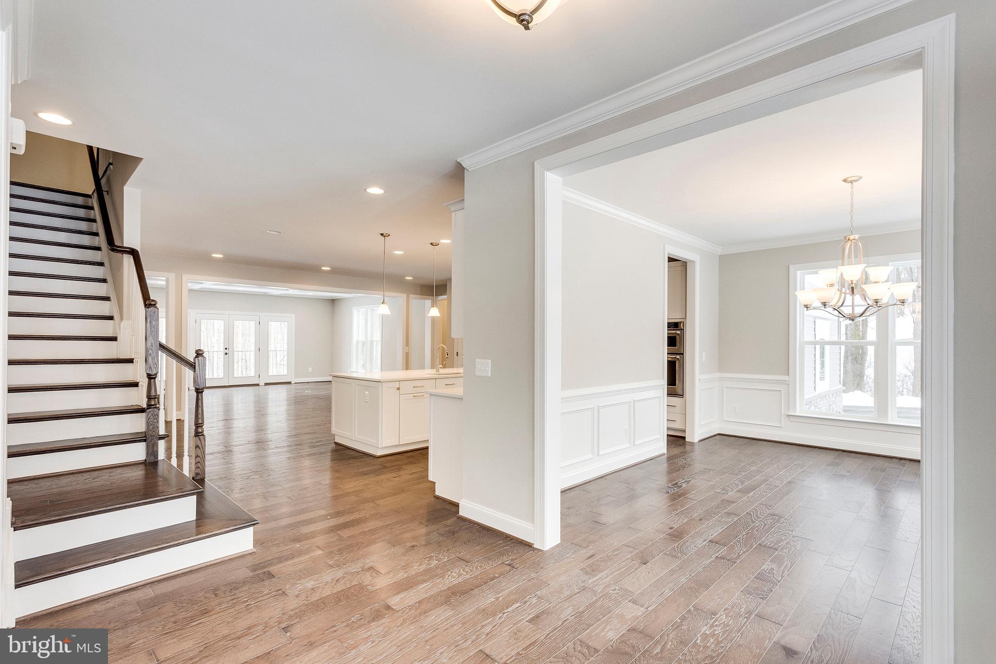 WALNUT RUN - Residential