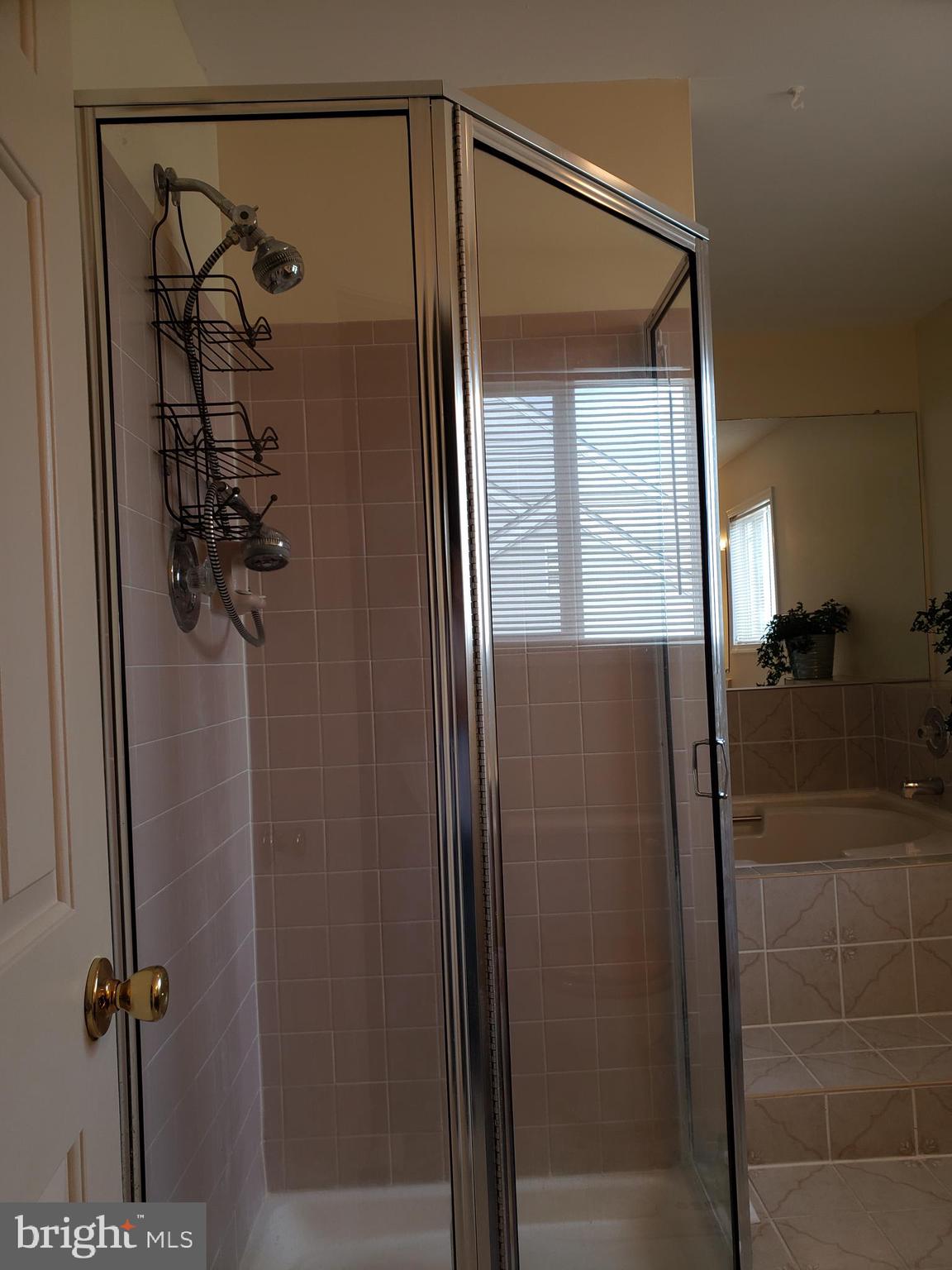 FOUNTAIN GLEN - Residential