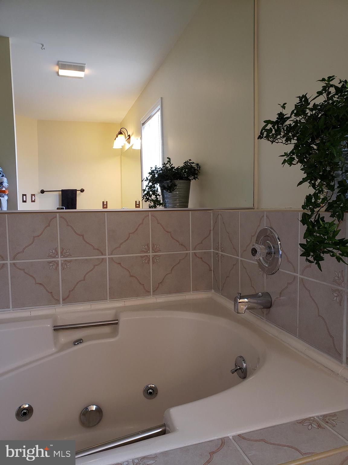 FOUNTAIN GLEN - Residential