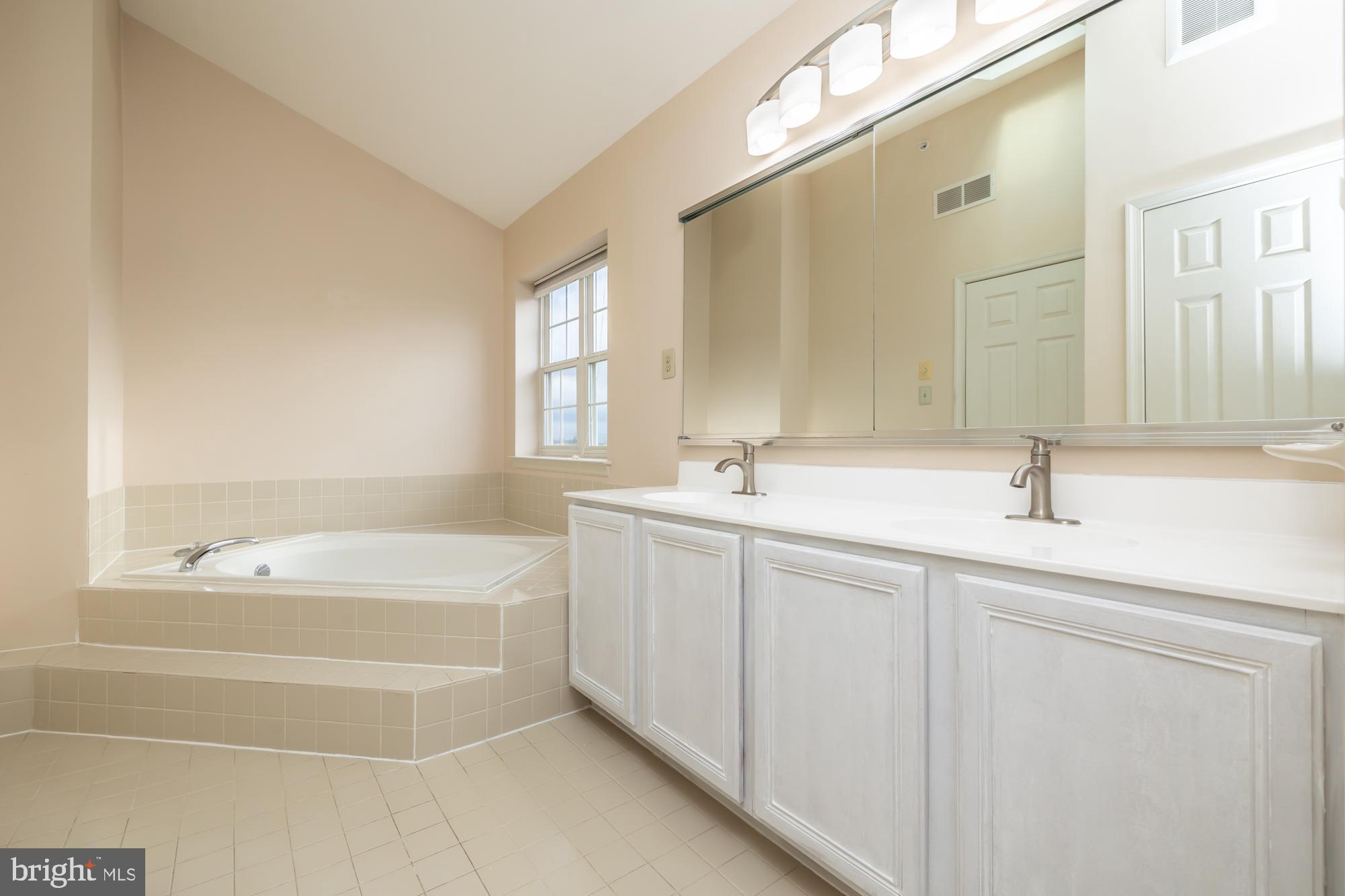 WARRINGTON LEA - Residential