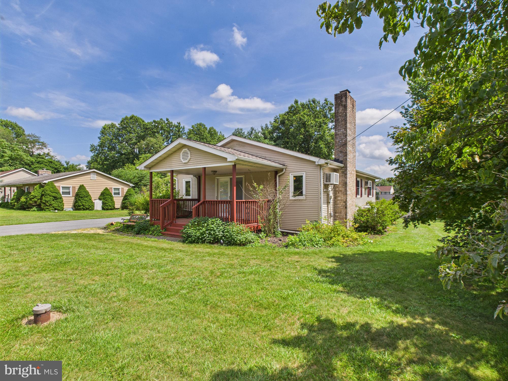 12 SUNSHINE TRAIL