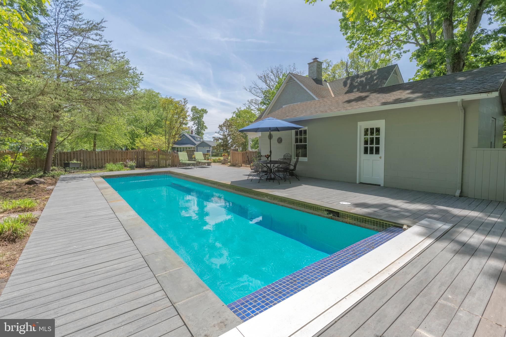 FELICITY COVE - Residential