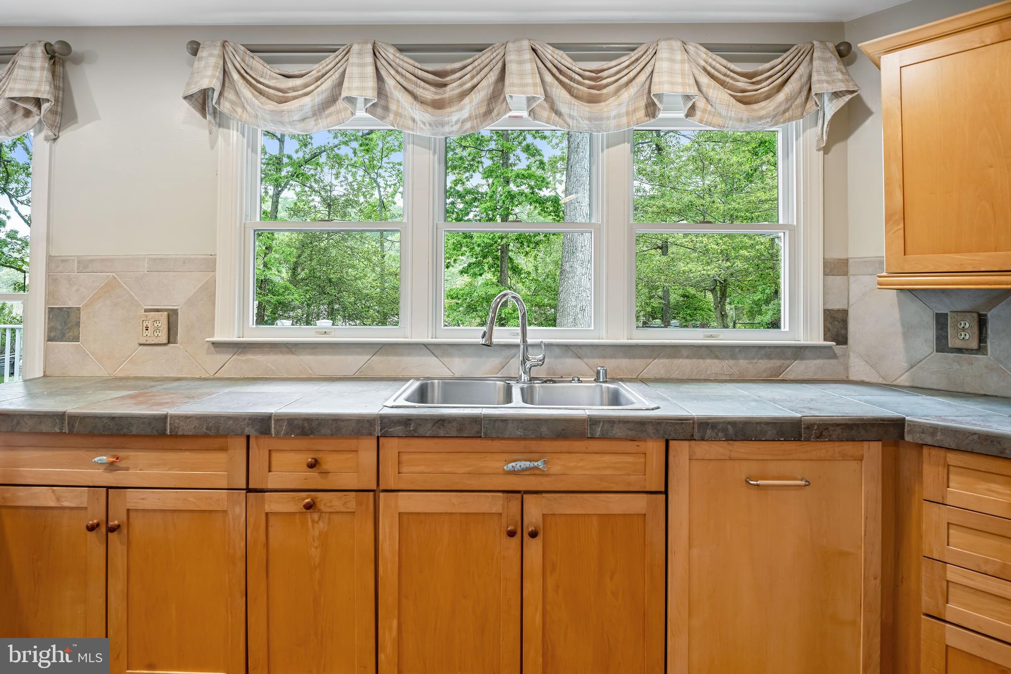 FELICITY COVE - Residential