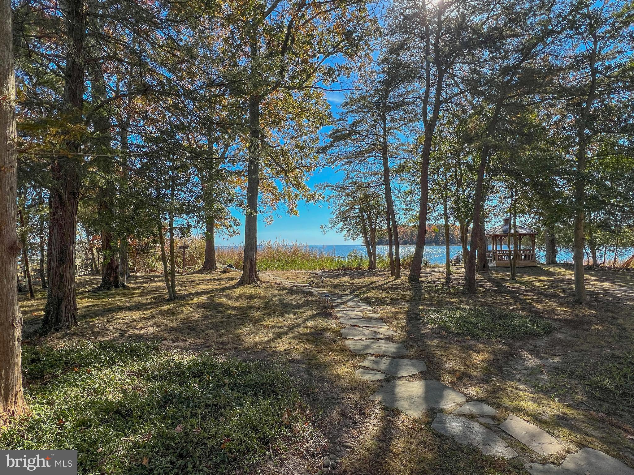 FELICITY COVE - Residential