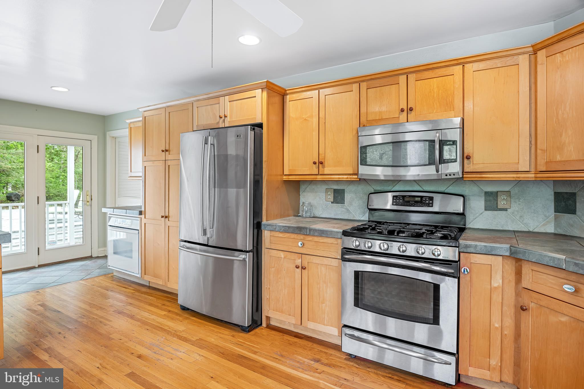 FELICITY COVE - Residential