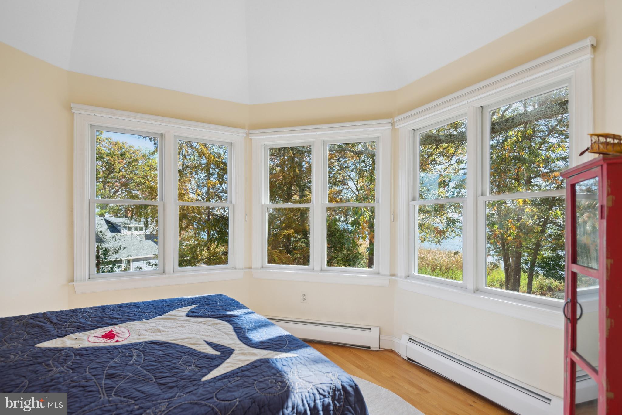 FELICITY COVE - Residential