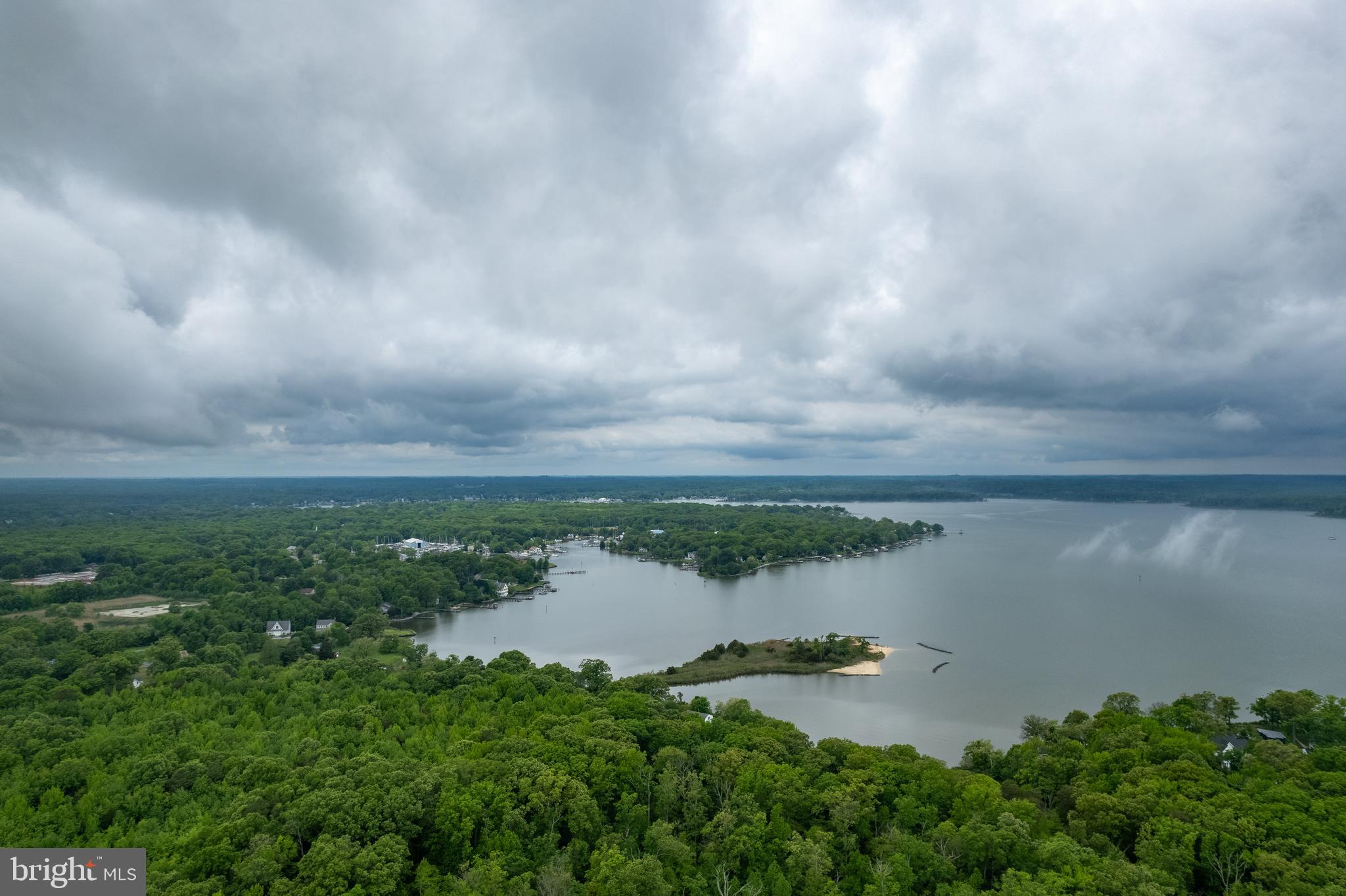 FELICITY COVE - Residential