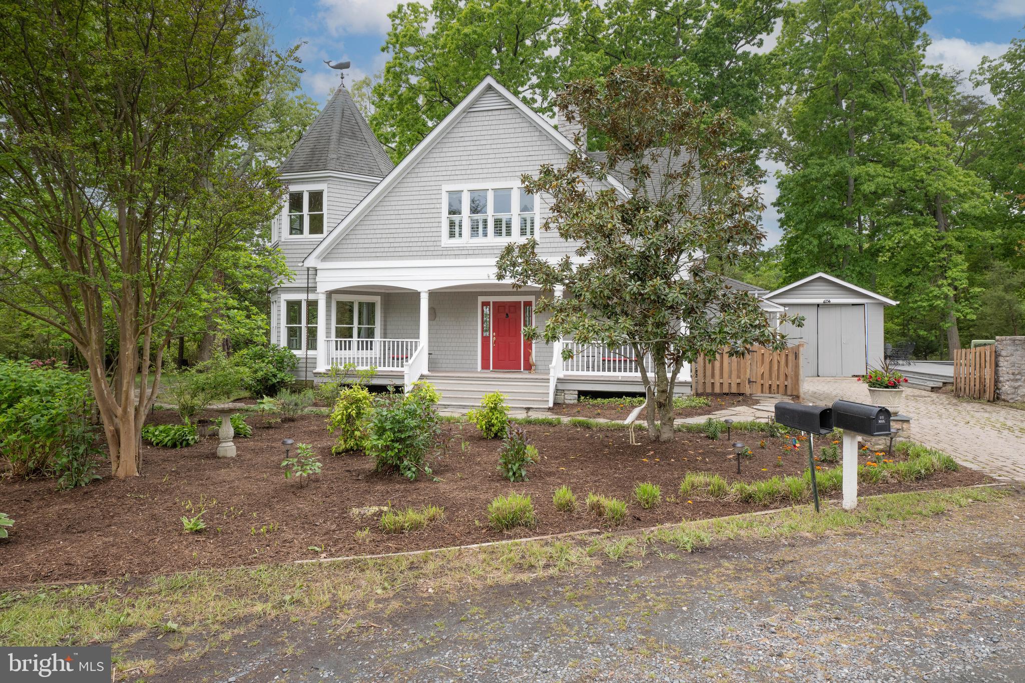 FELICITY COVE - Residential