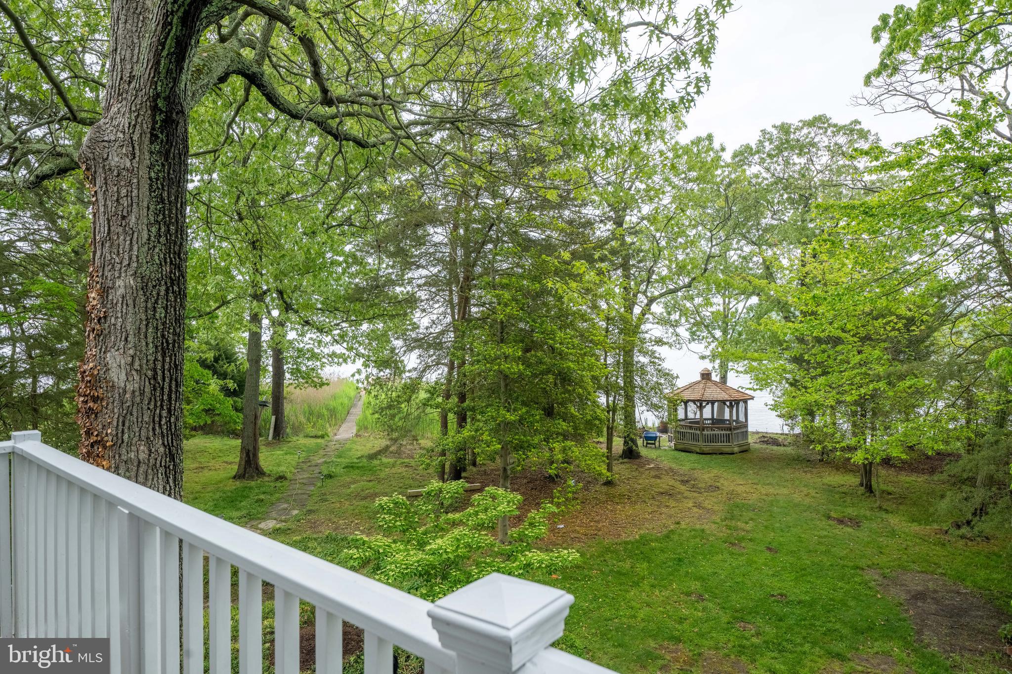 FELICITY COVE - Residential