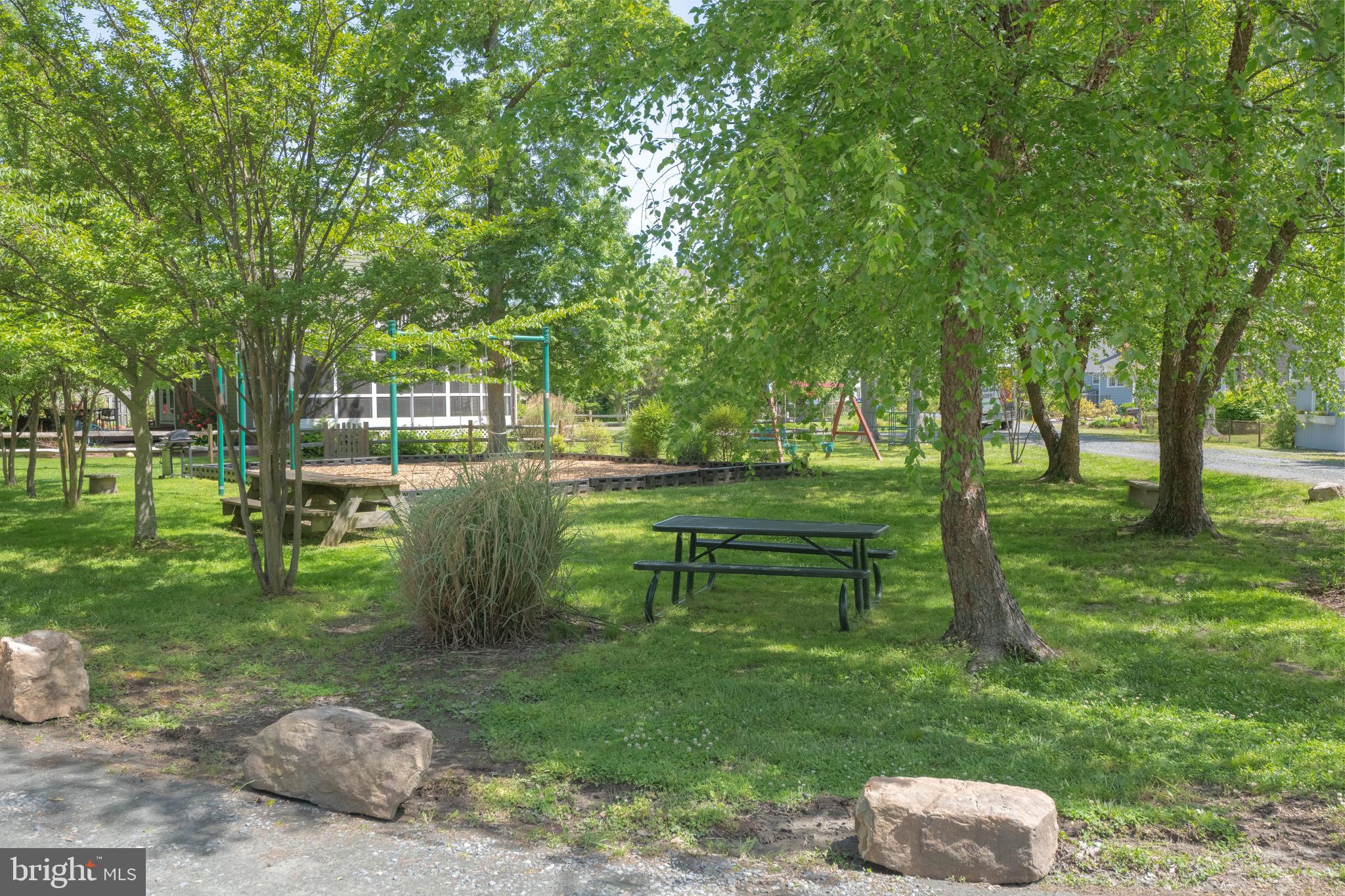 FELICITY COVE - Residential