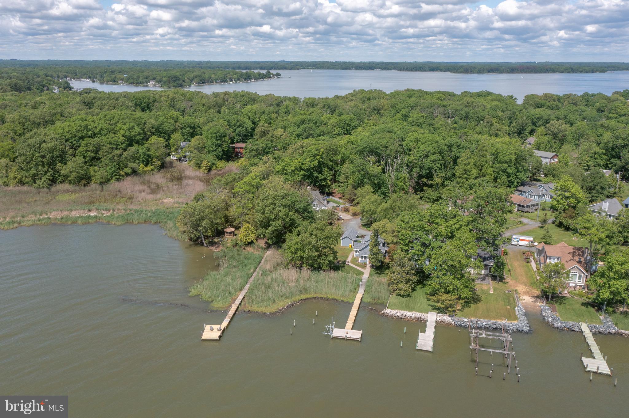 FELICITY COVE - Residential