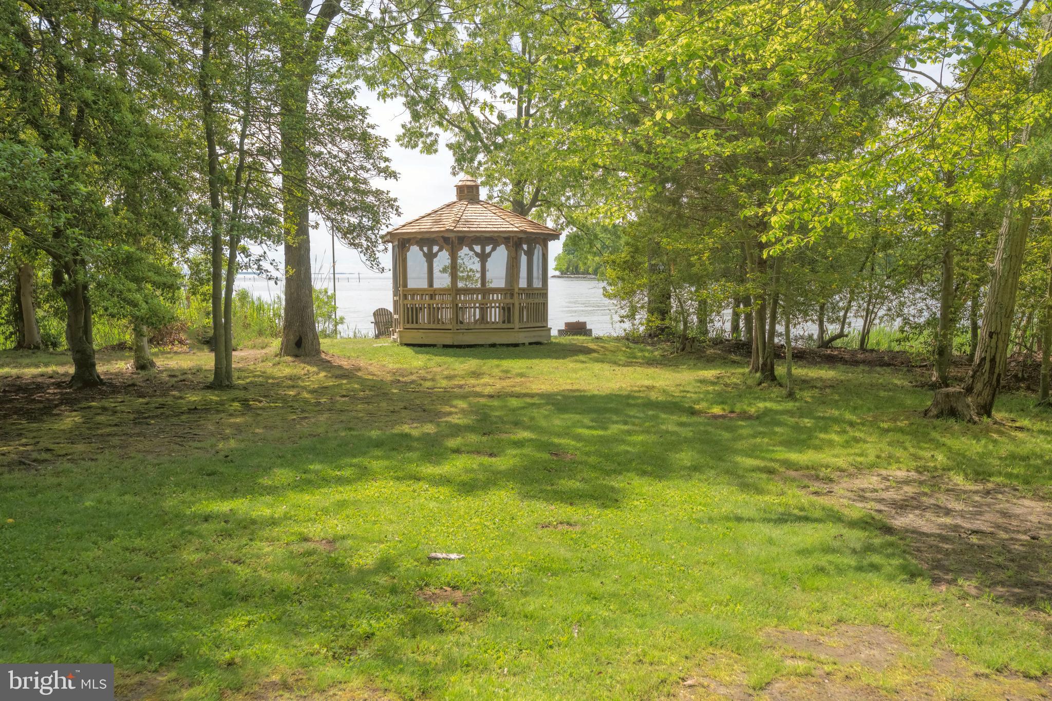 FELICITY COVE - Residential