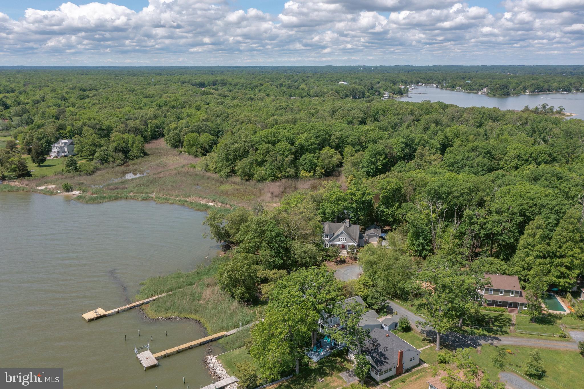 FELICITY COVE - Residential