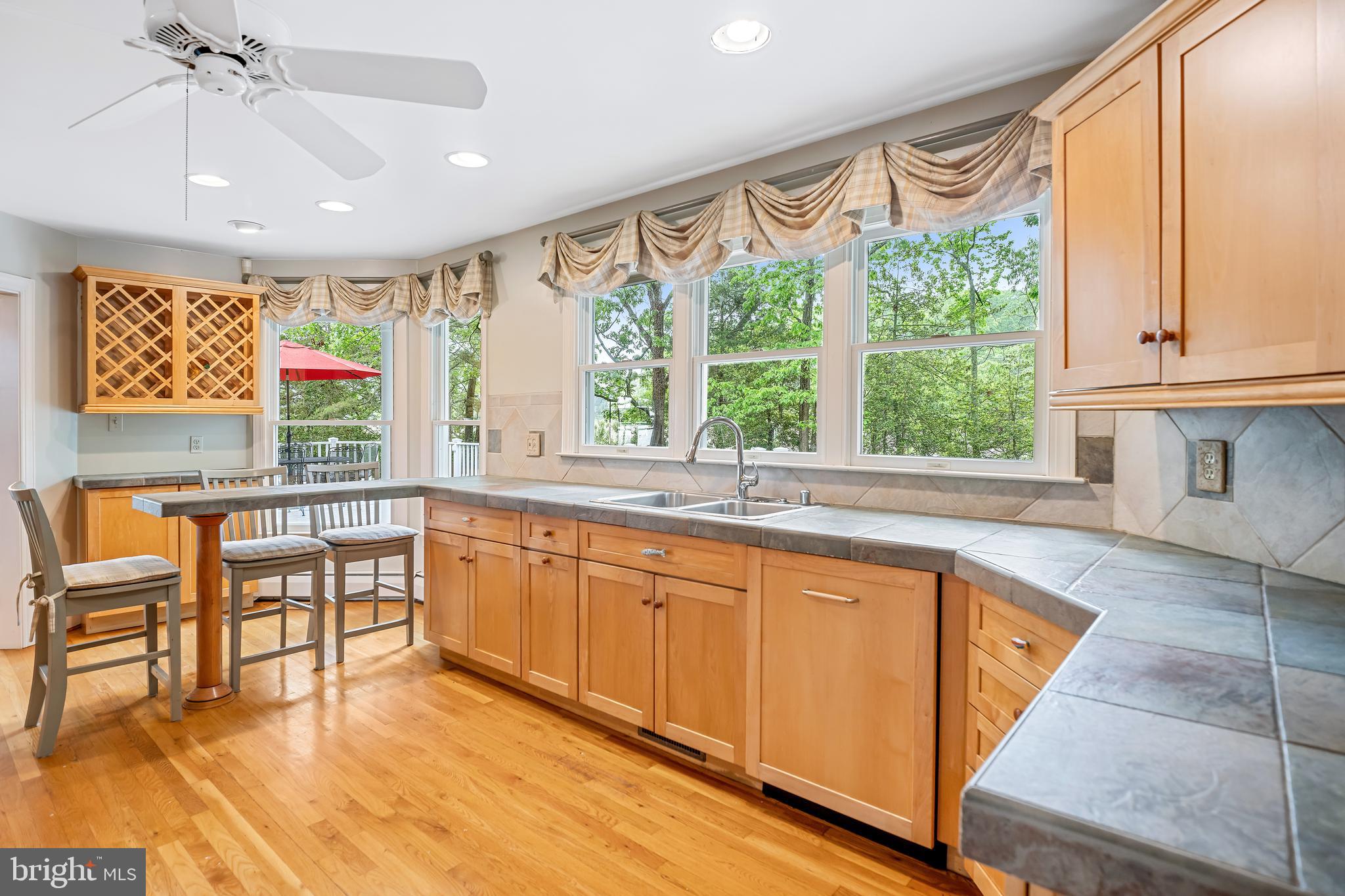 FELICITY COVE - Residential