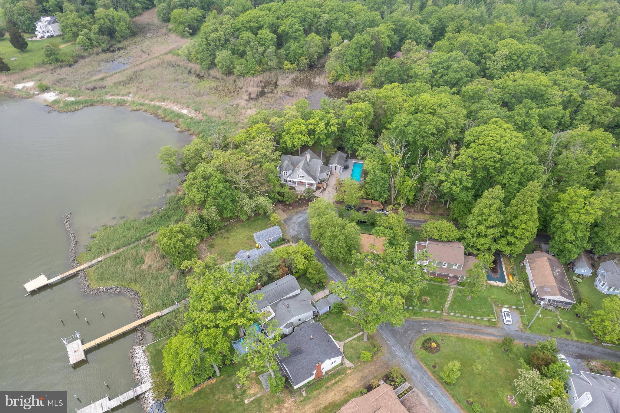 FELICITY COVE - Residential